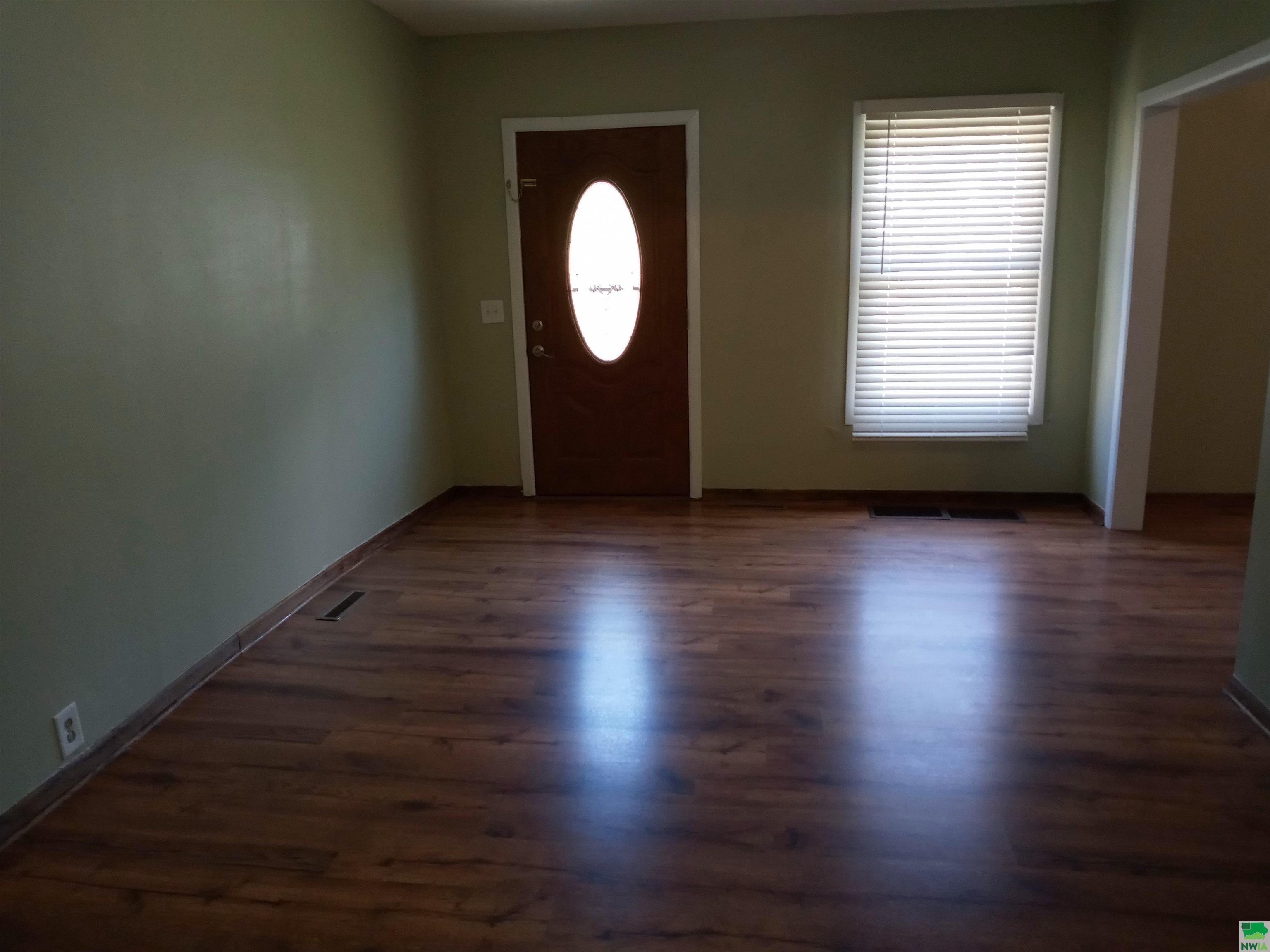 MLS #826176