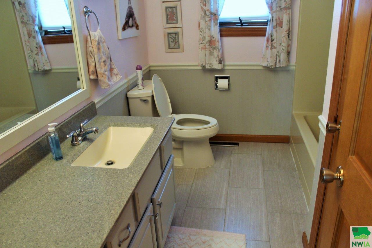 MLS #826186