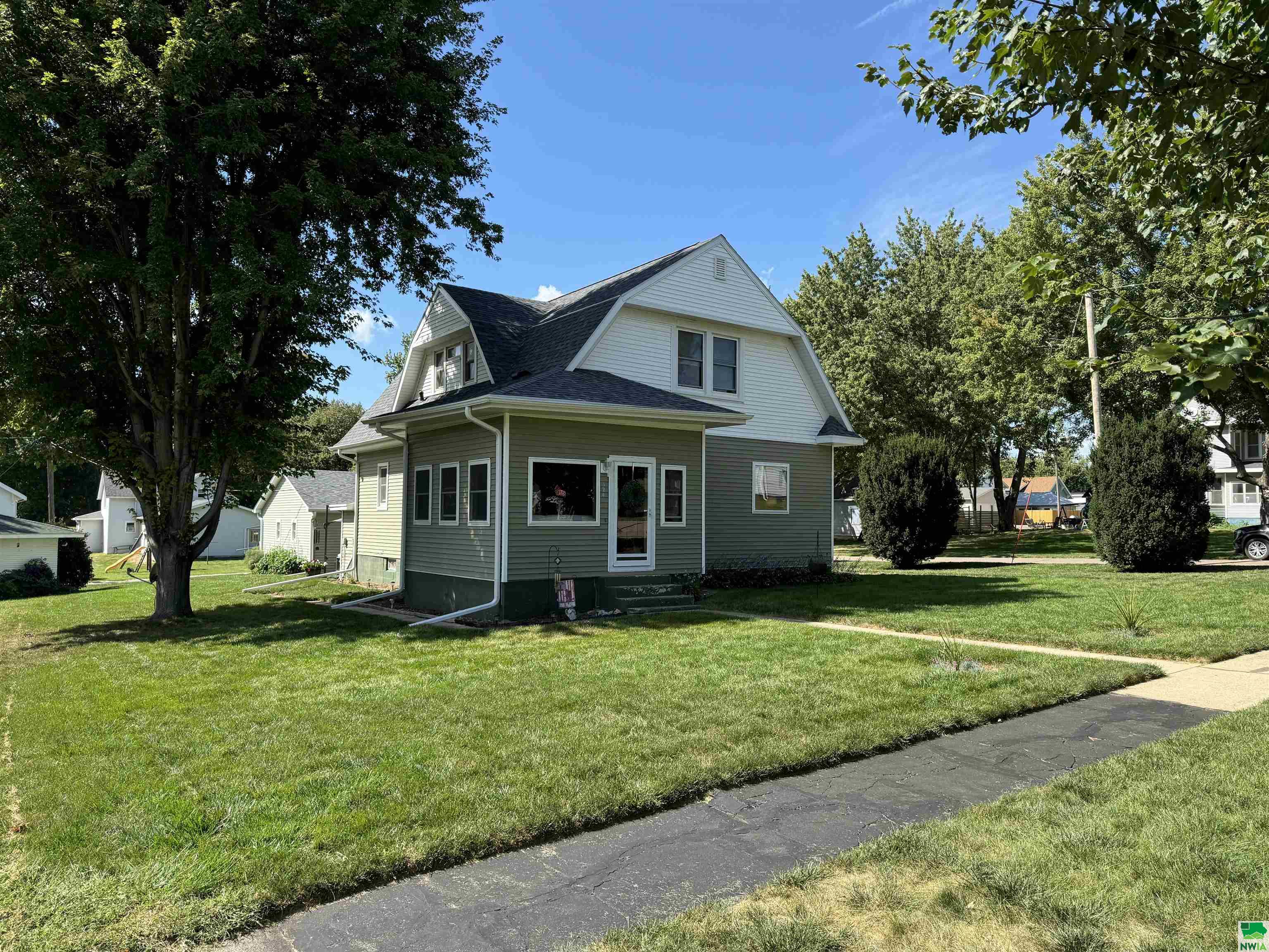MLS #826197
