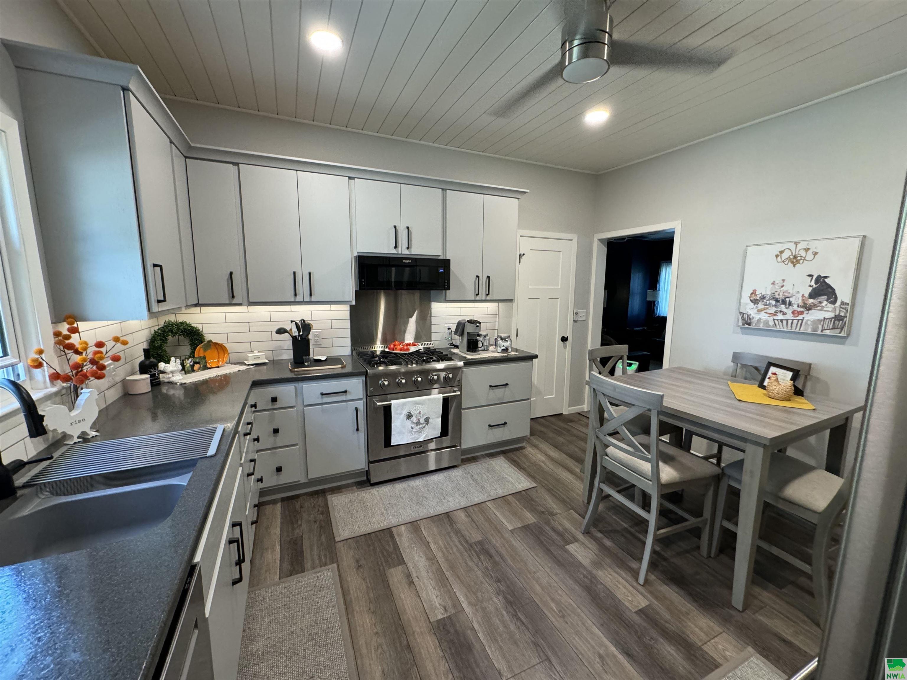 MLS #826197