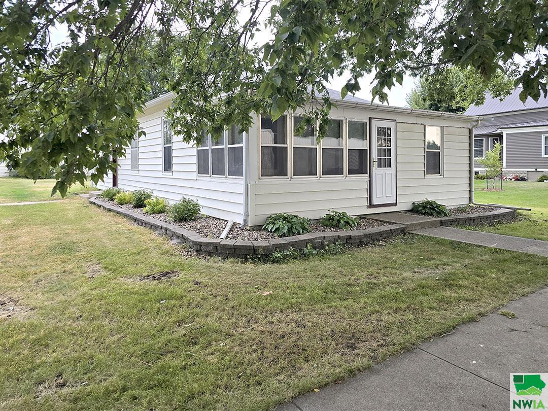 MLS #826208