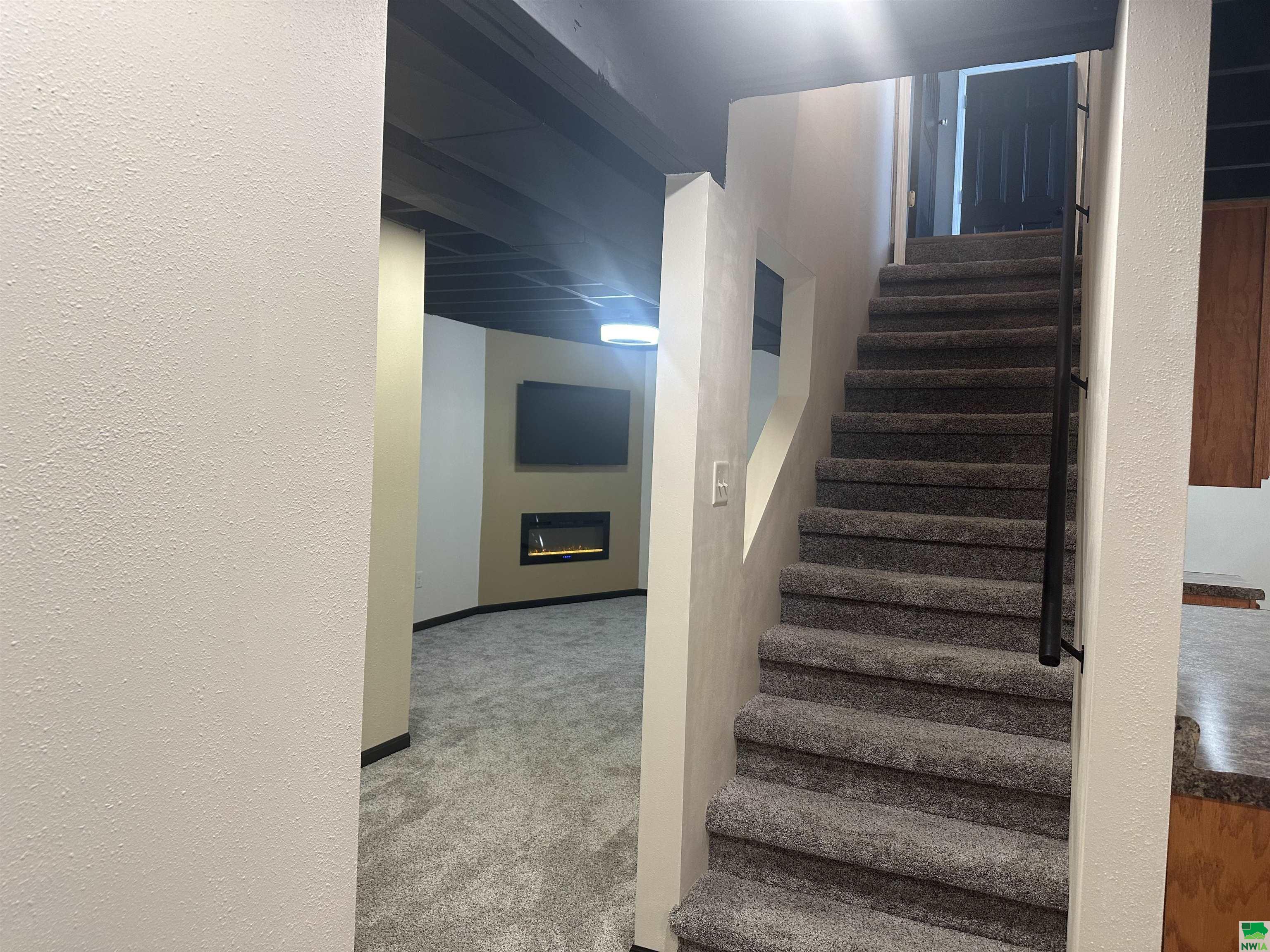 MLS #826221