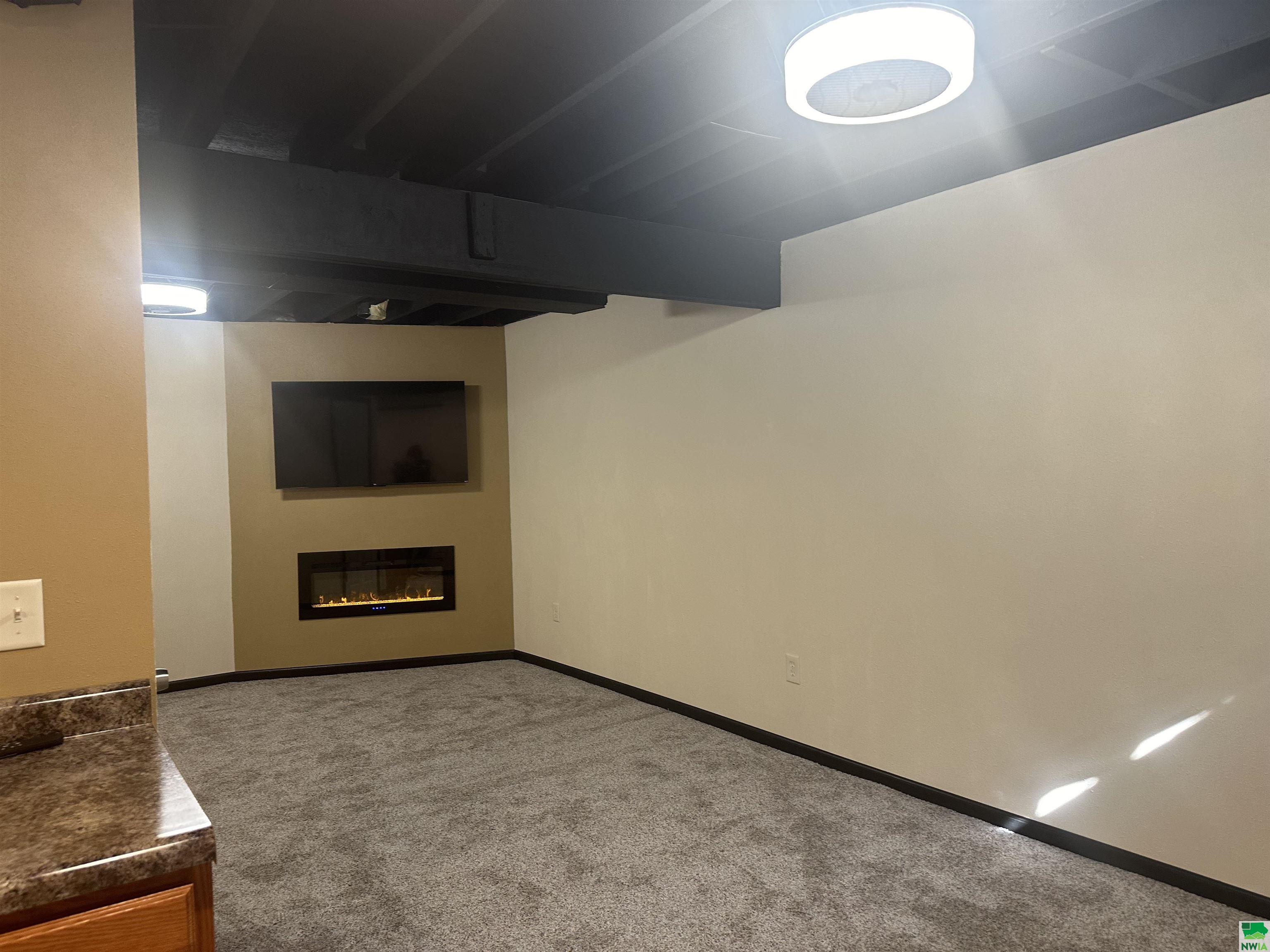 MLS #826221