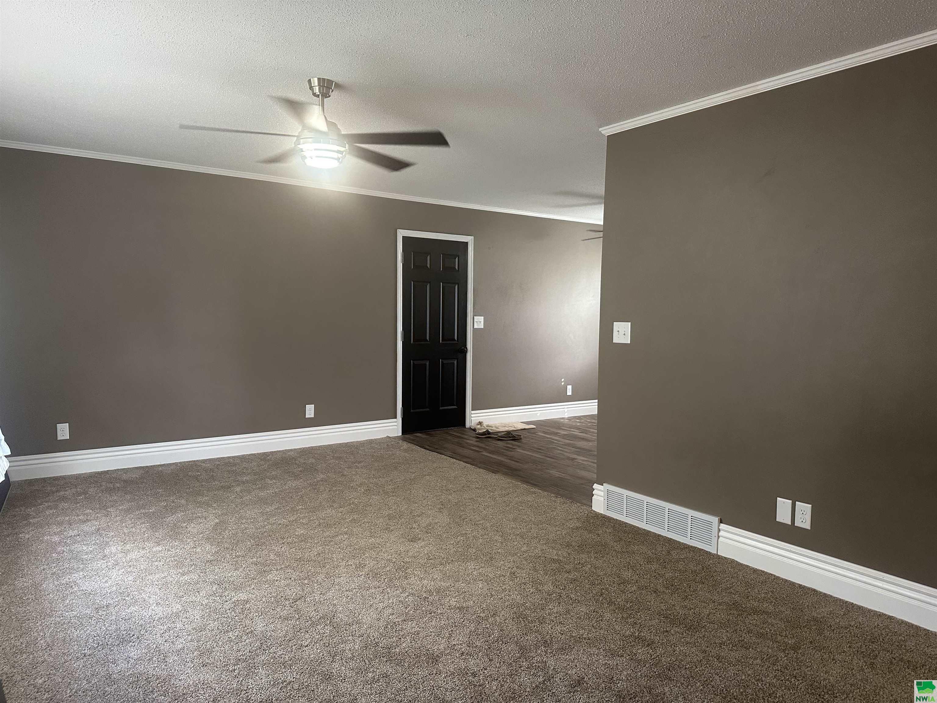 MLS #826221