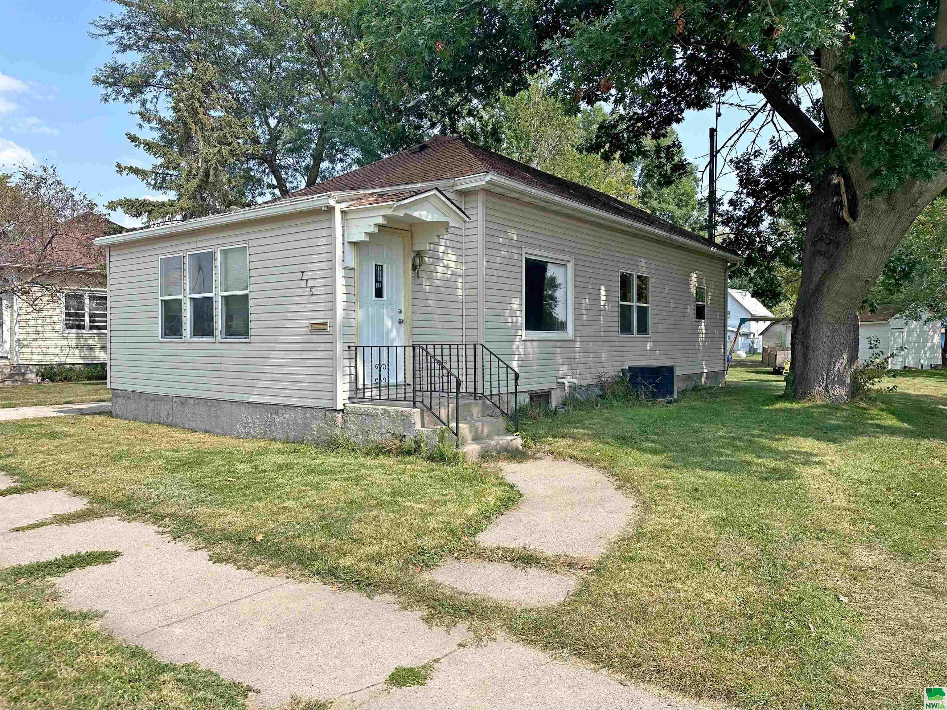 MLS #826238