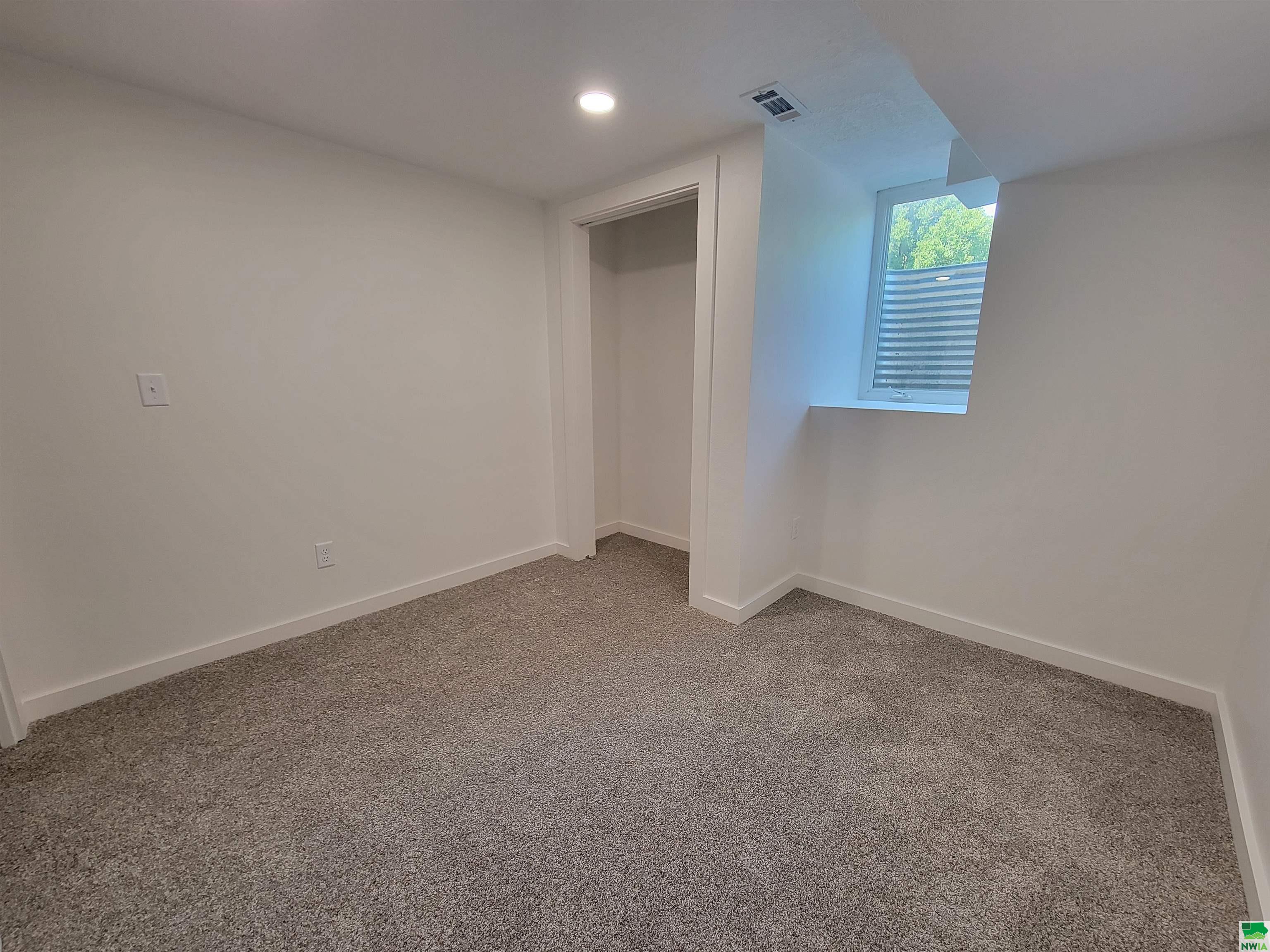 MLS #826244