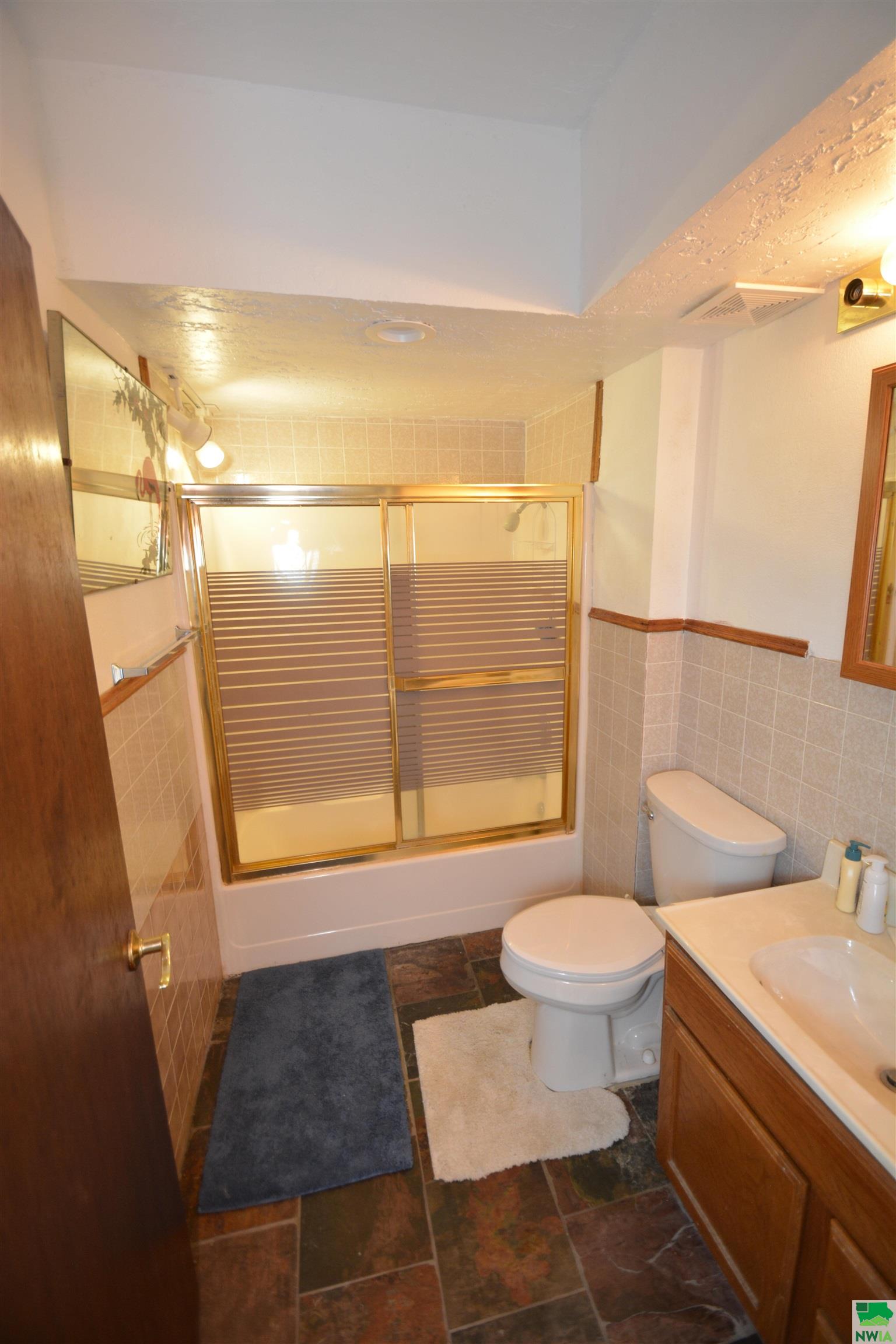 MLS #826300