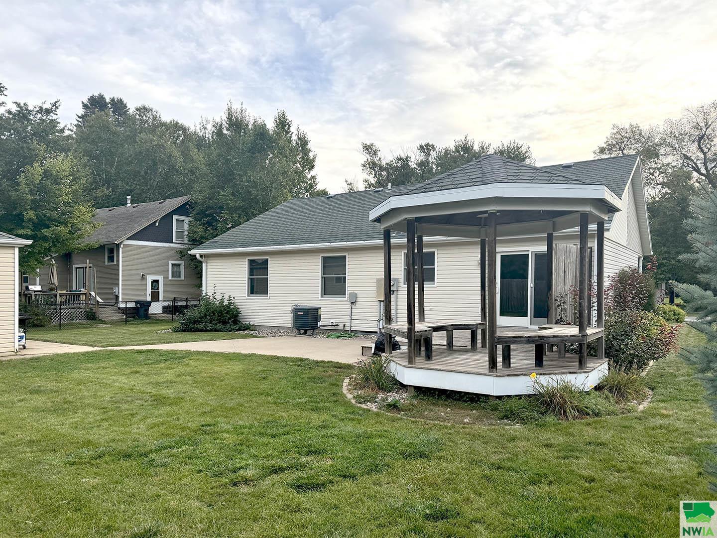 MLS #826304