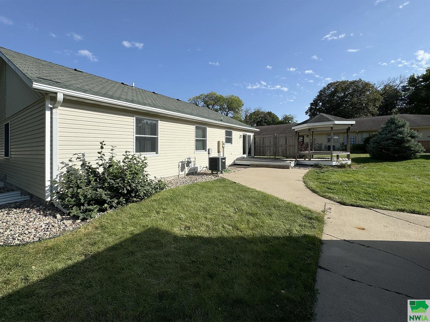 MLS #826304