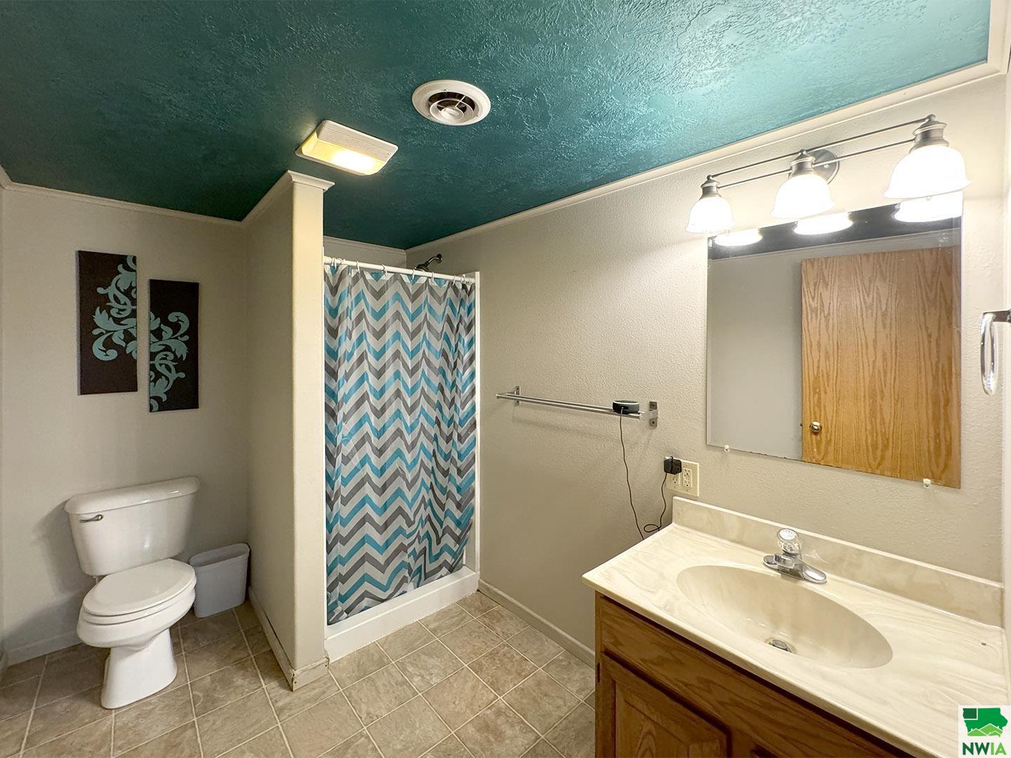 MLS #826304
