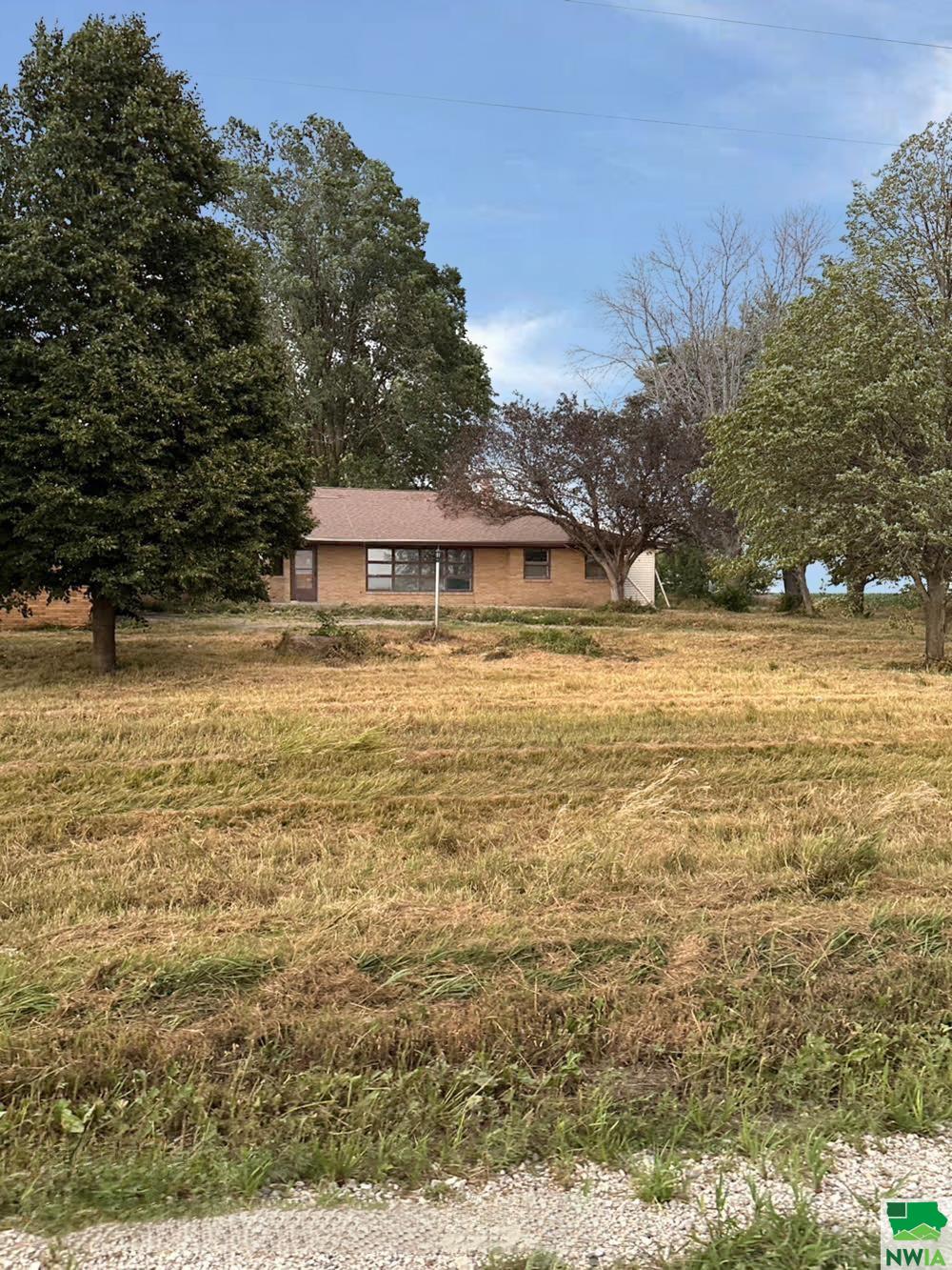 MLS #826358