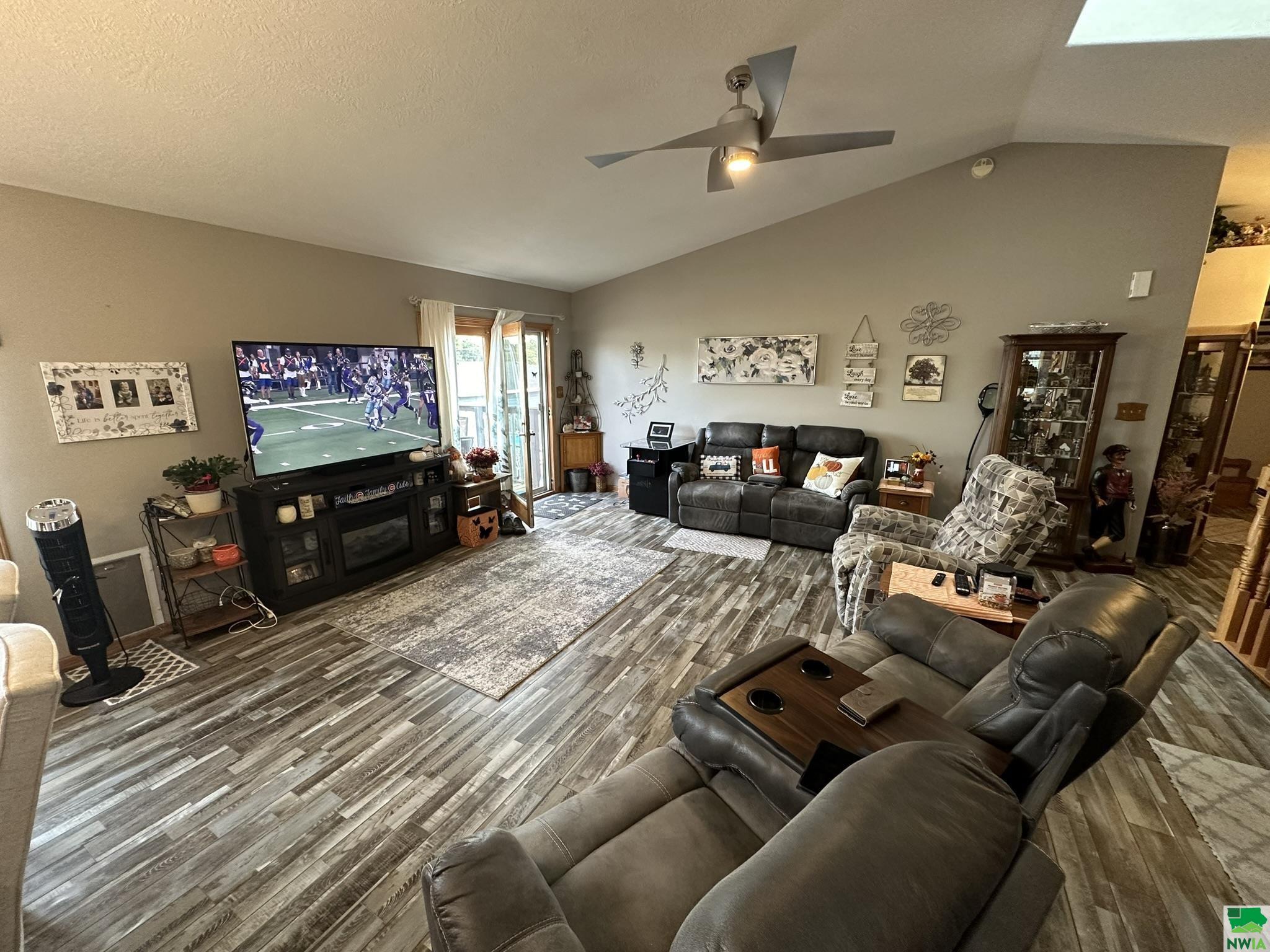 MLS #826381