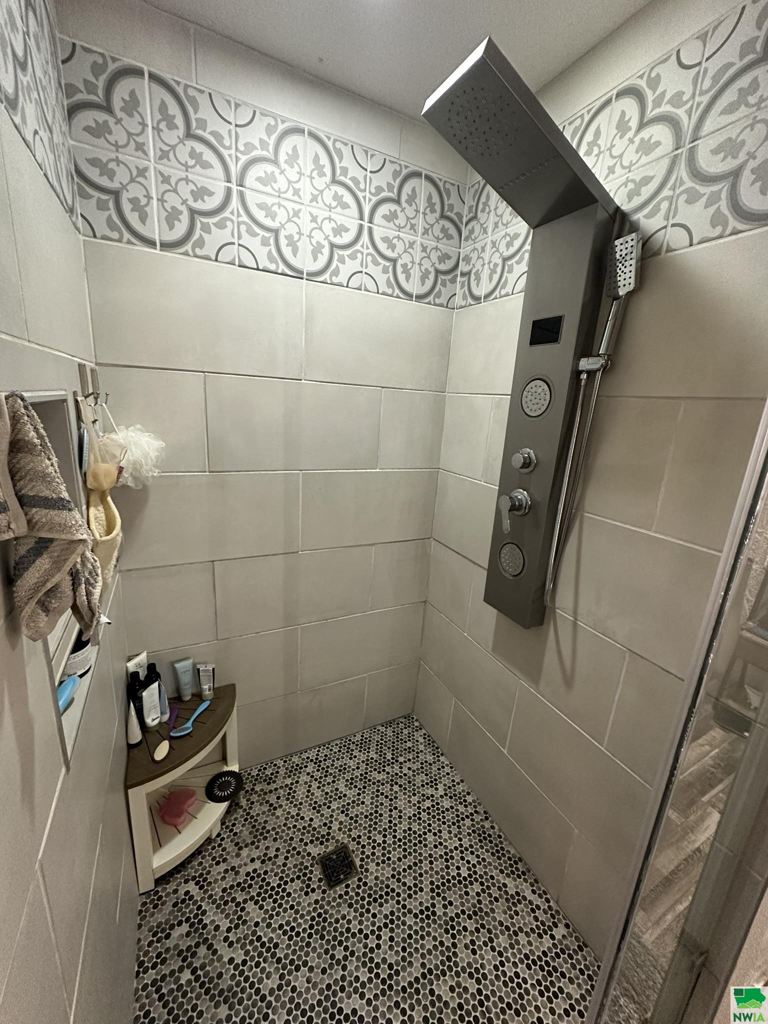 MLS #826381