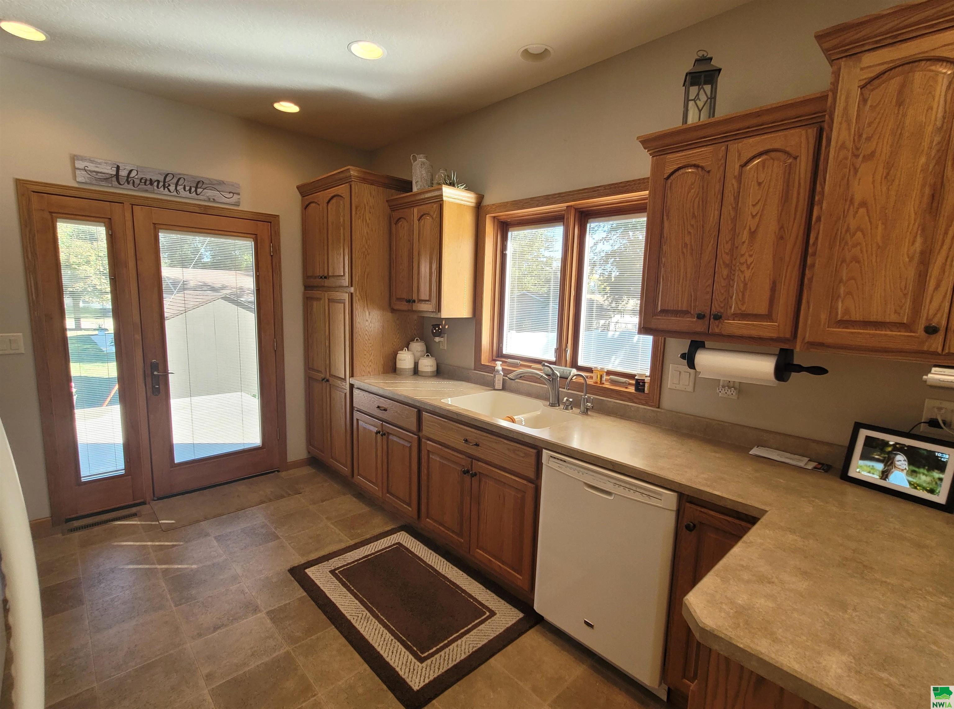 MLS #826385