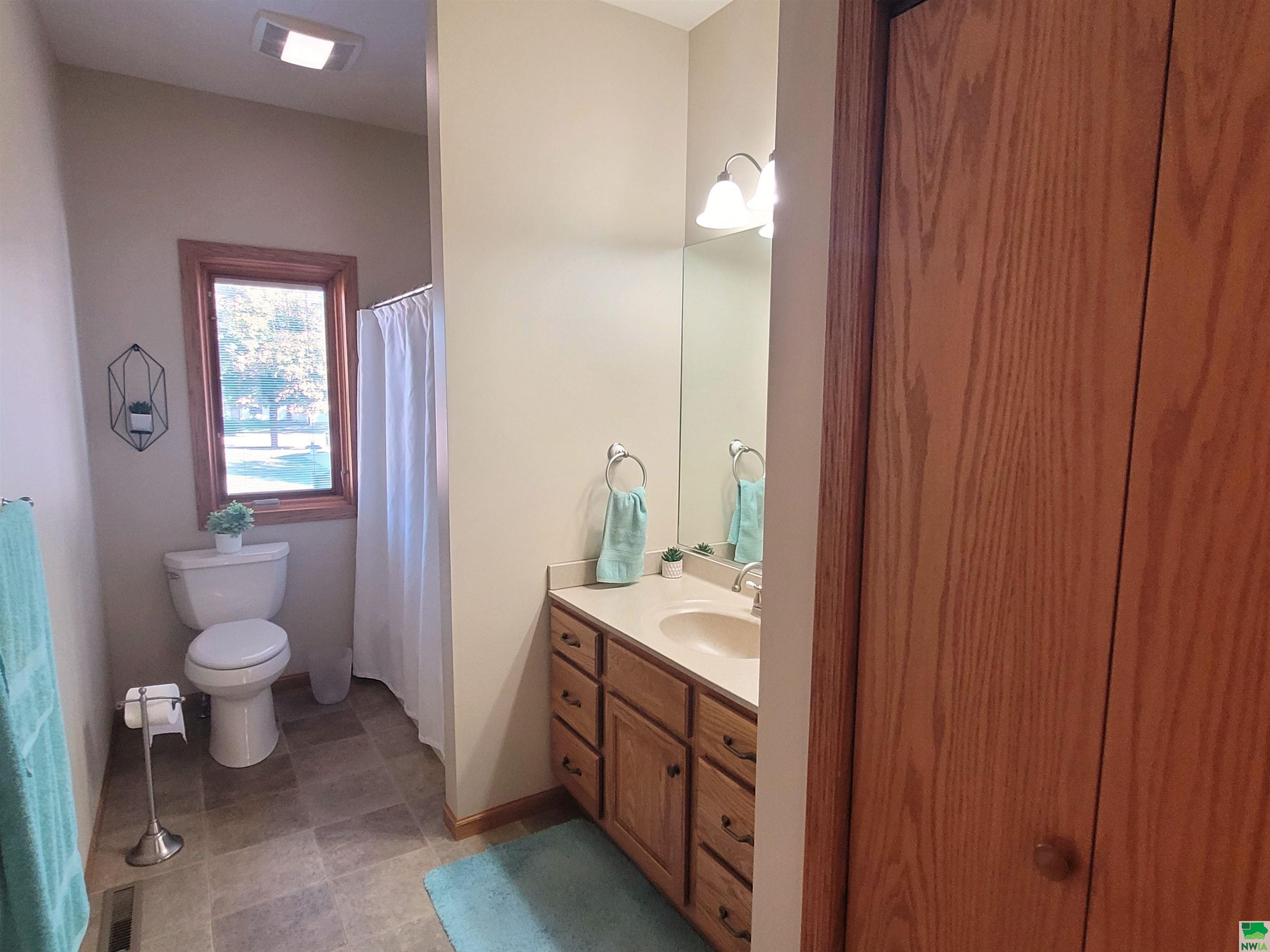 MLS #826385