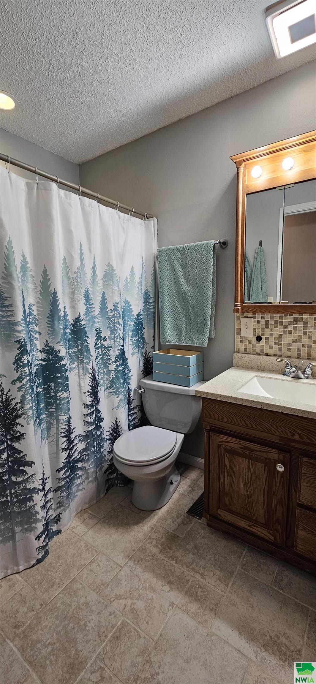 MLS #826386