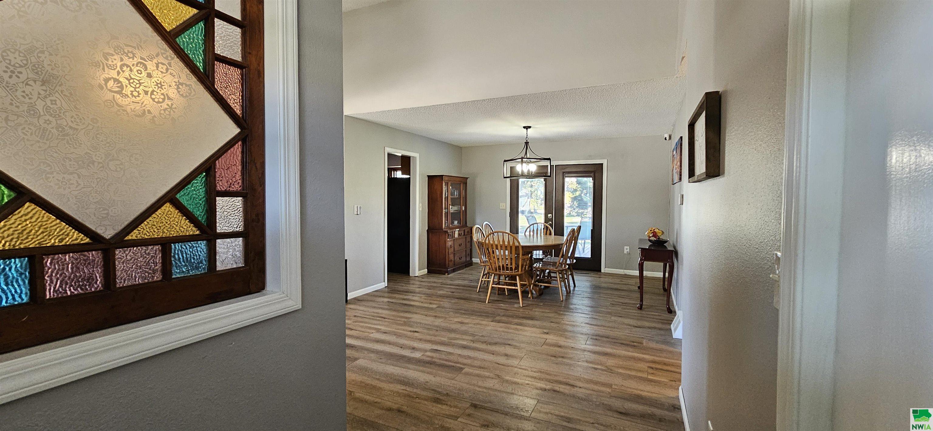 MLS #826386