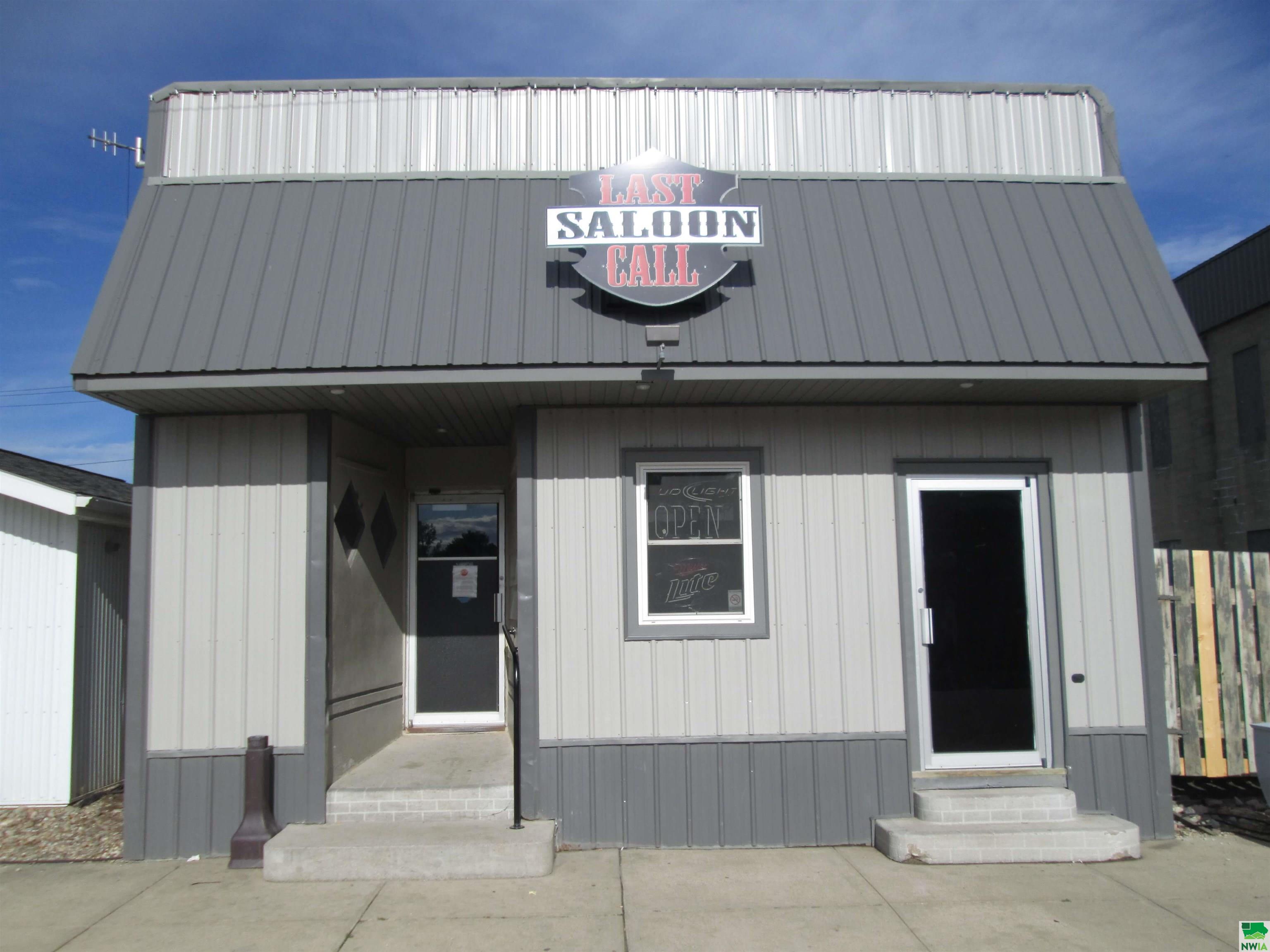 120 Main N, George, IA 51237 
