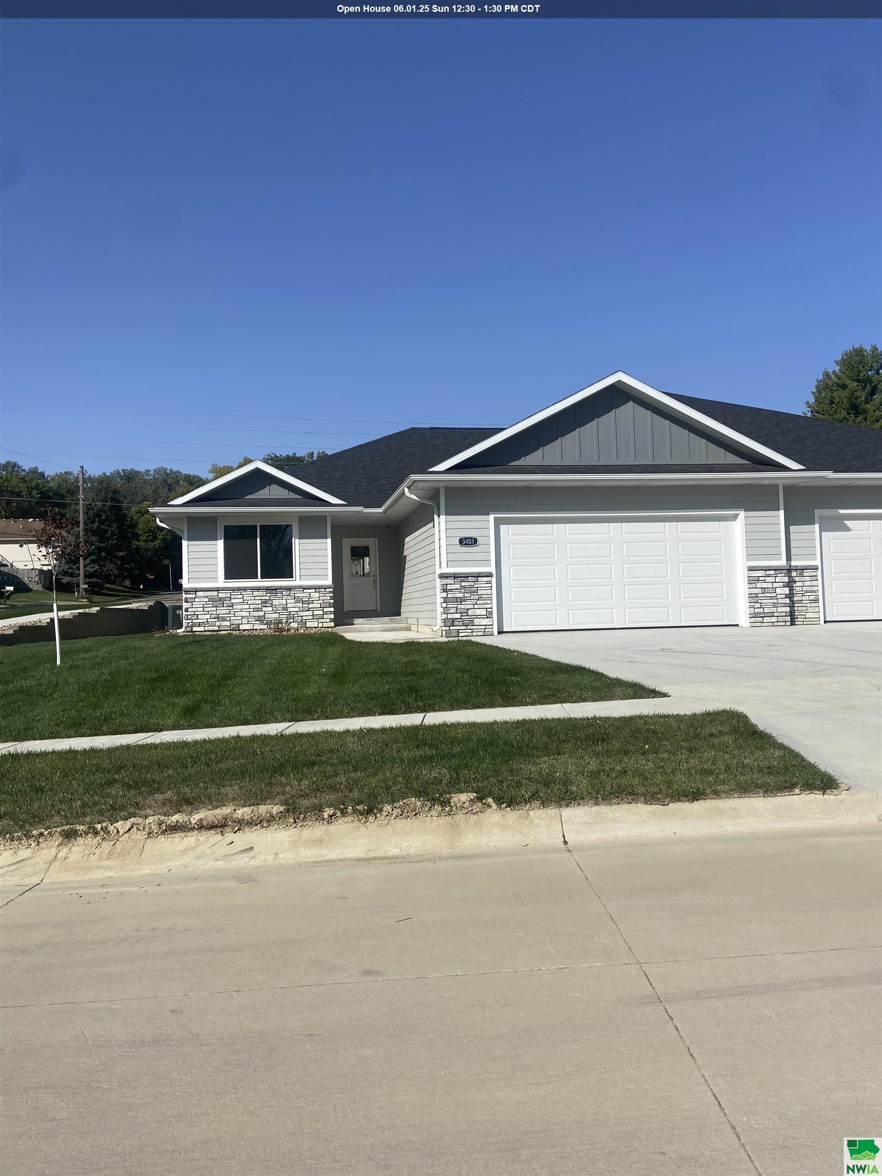 3401 Lafayette Dr, Sioux City, IA 51104 