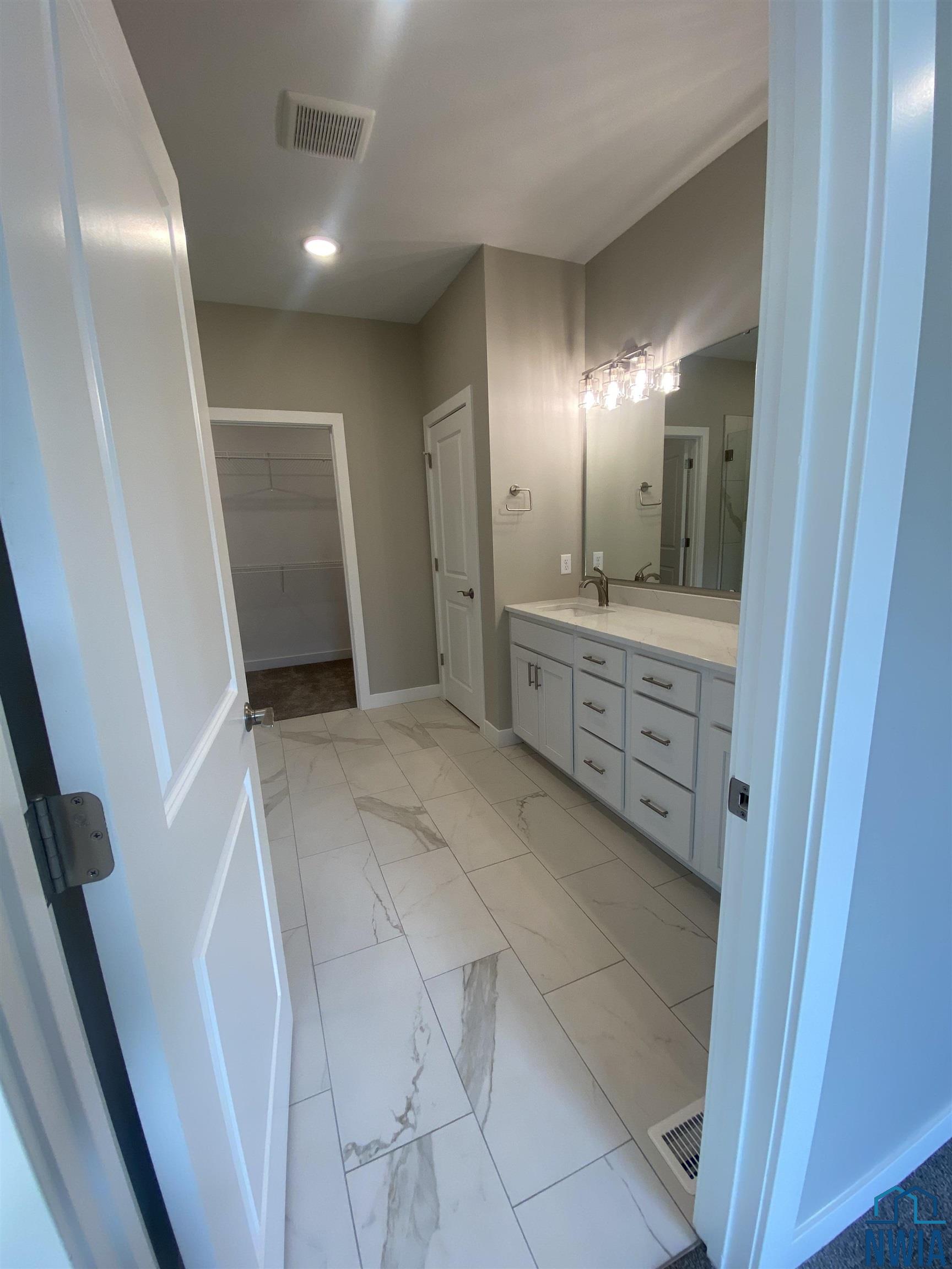 MLS #826456