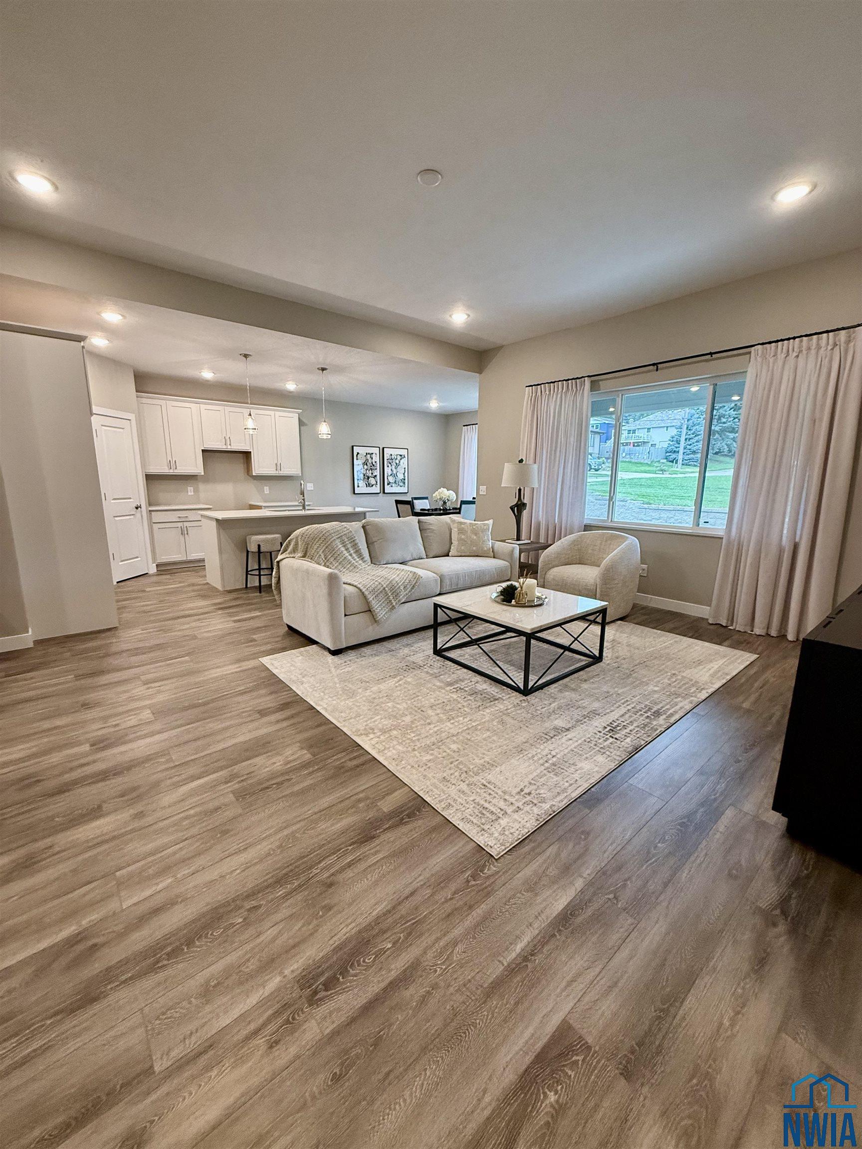 MLS #826456