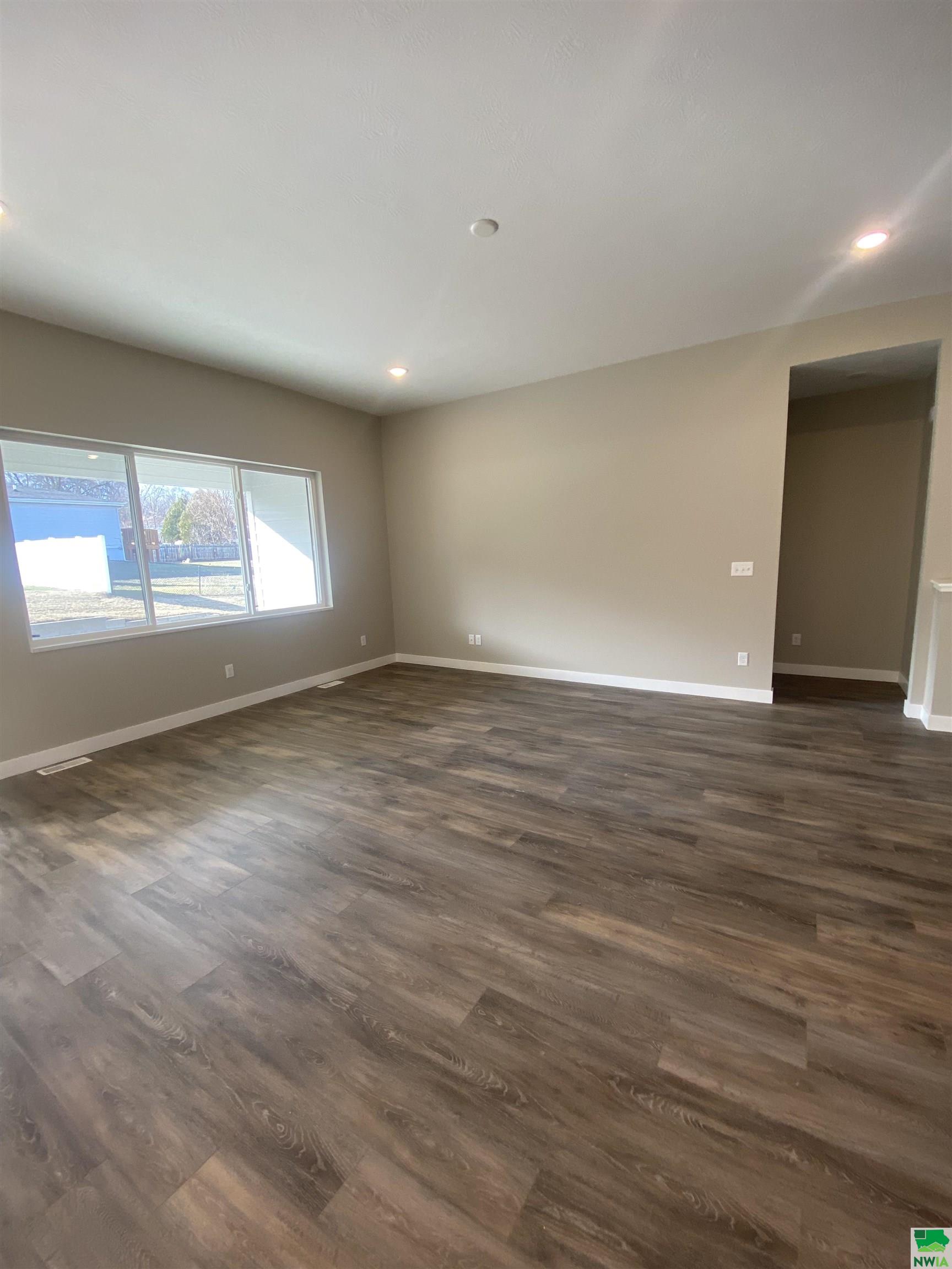 MLS #826456