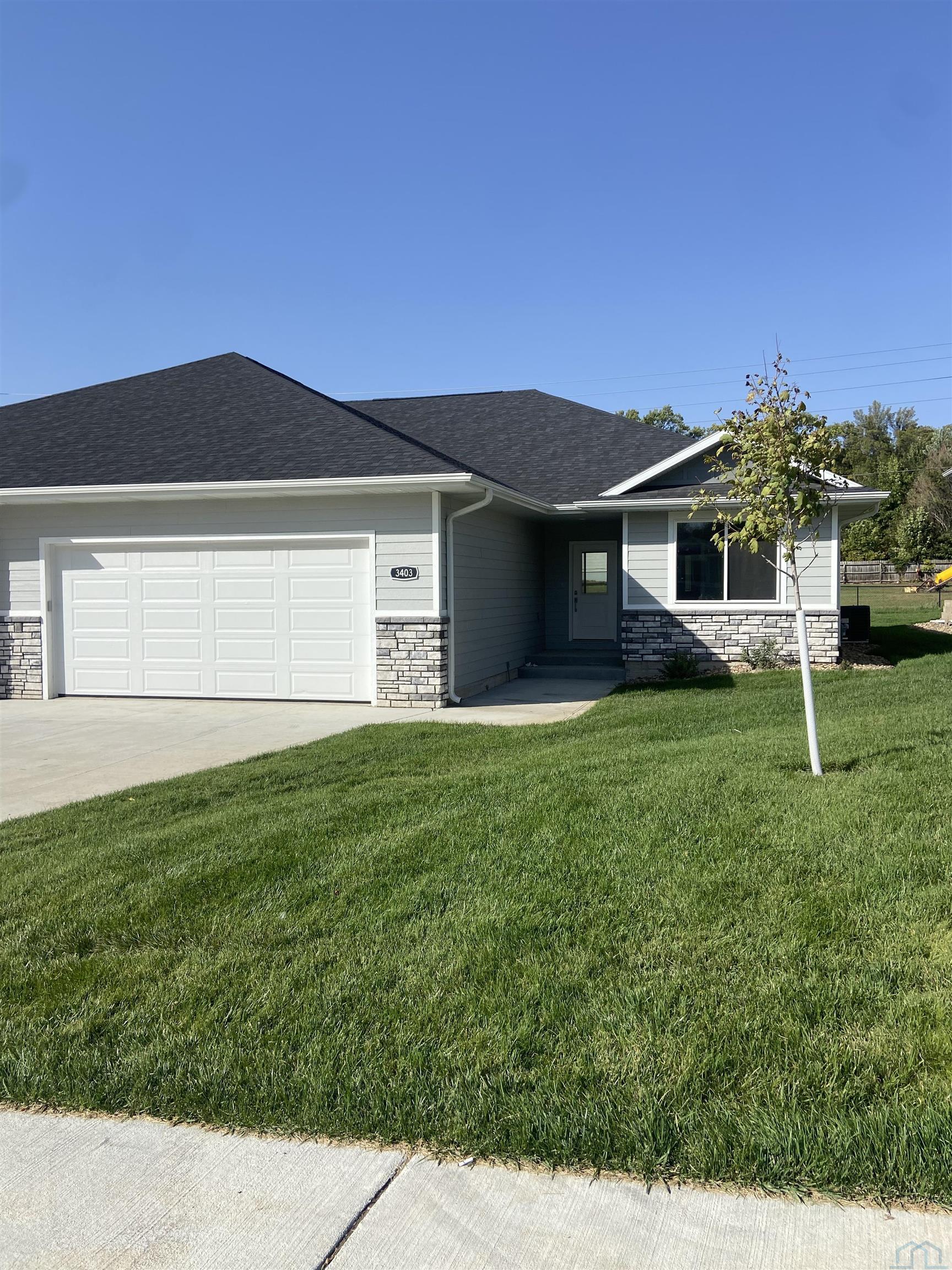 3403 Lafayette Dr, Sioux City, IA 51104 