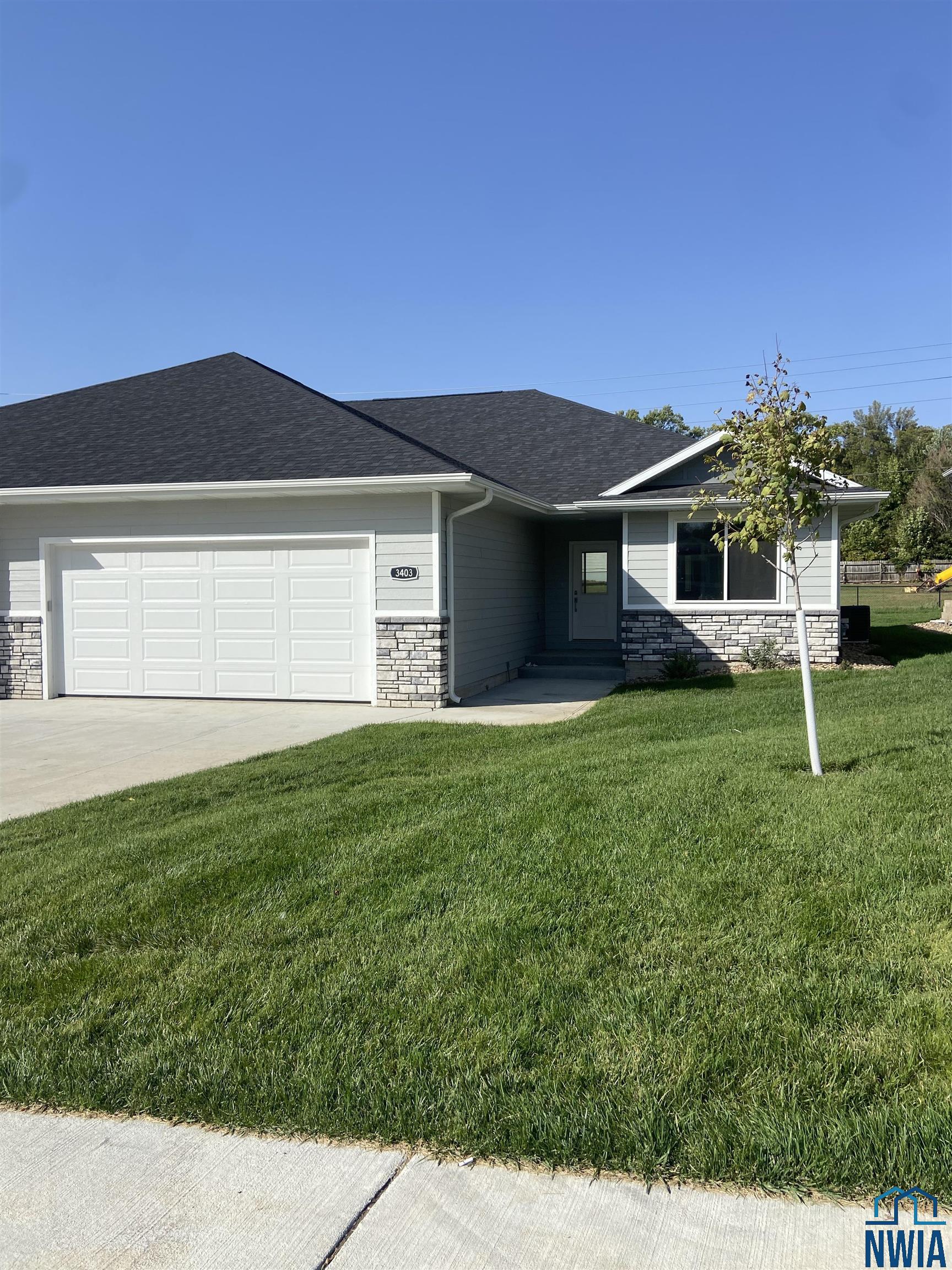 3403 Lafayette Dr, Sioux City, IA 51104 