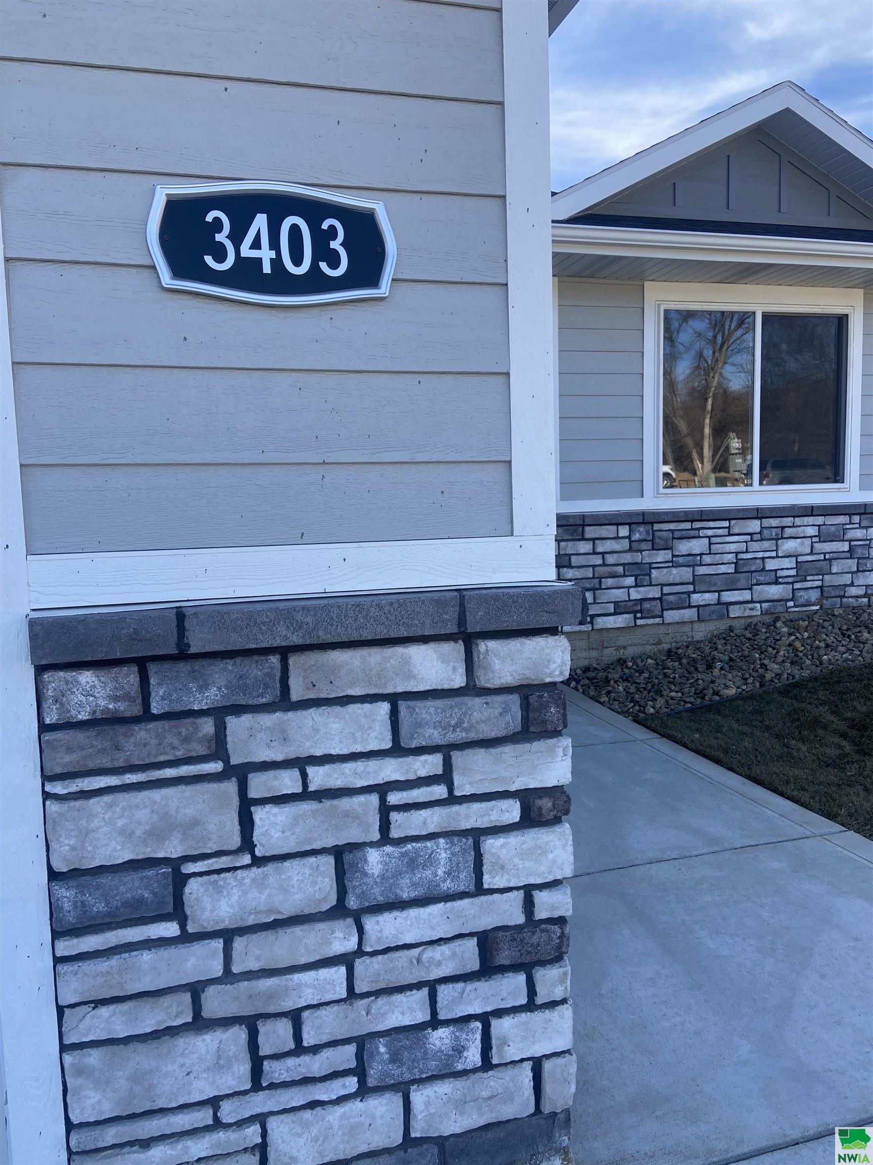 MLS #826471