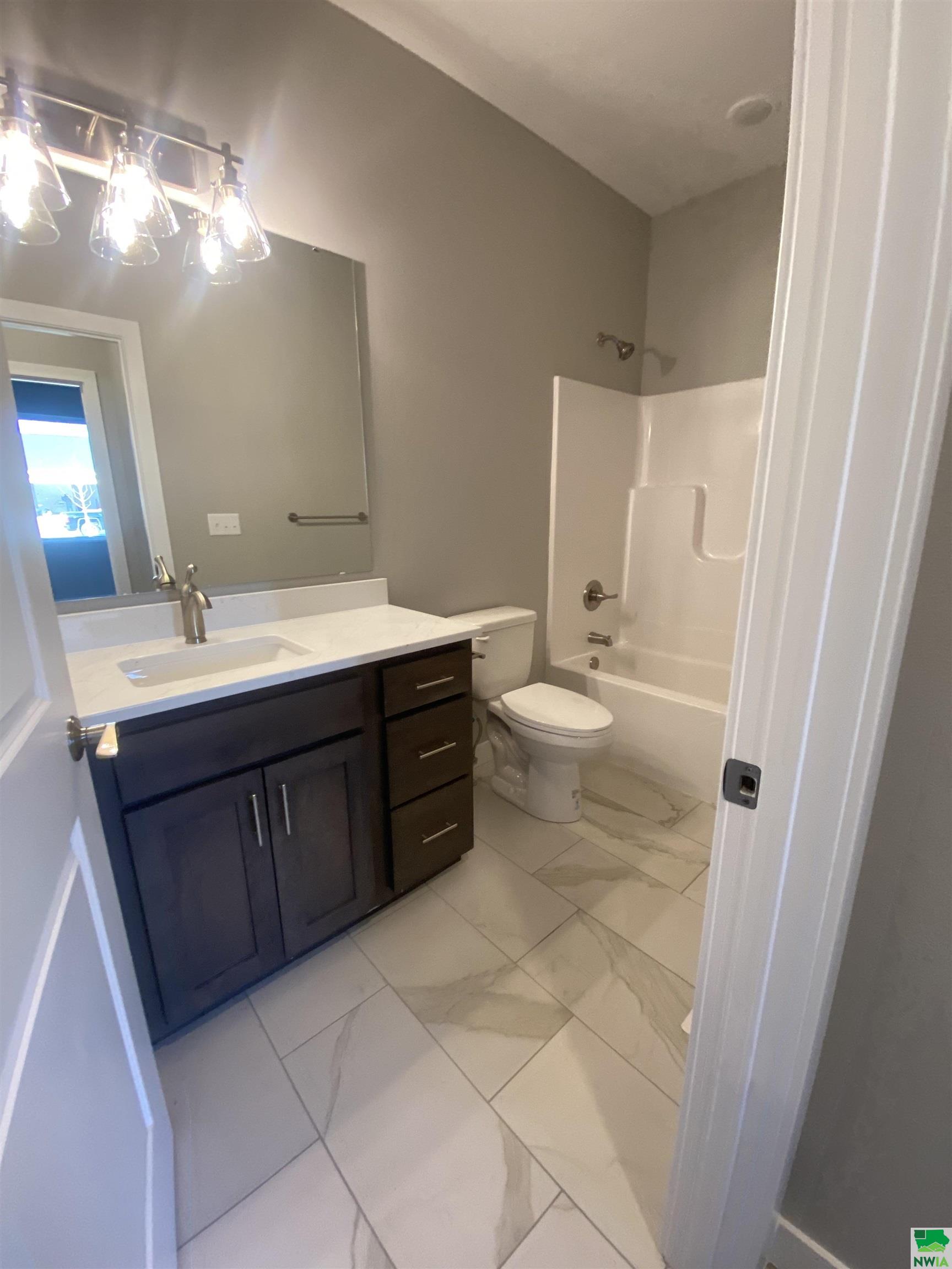 MLS #826471