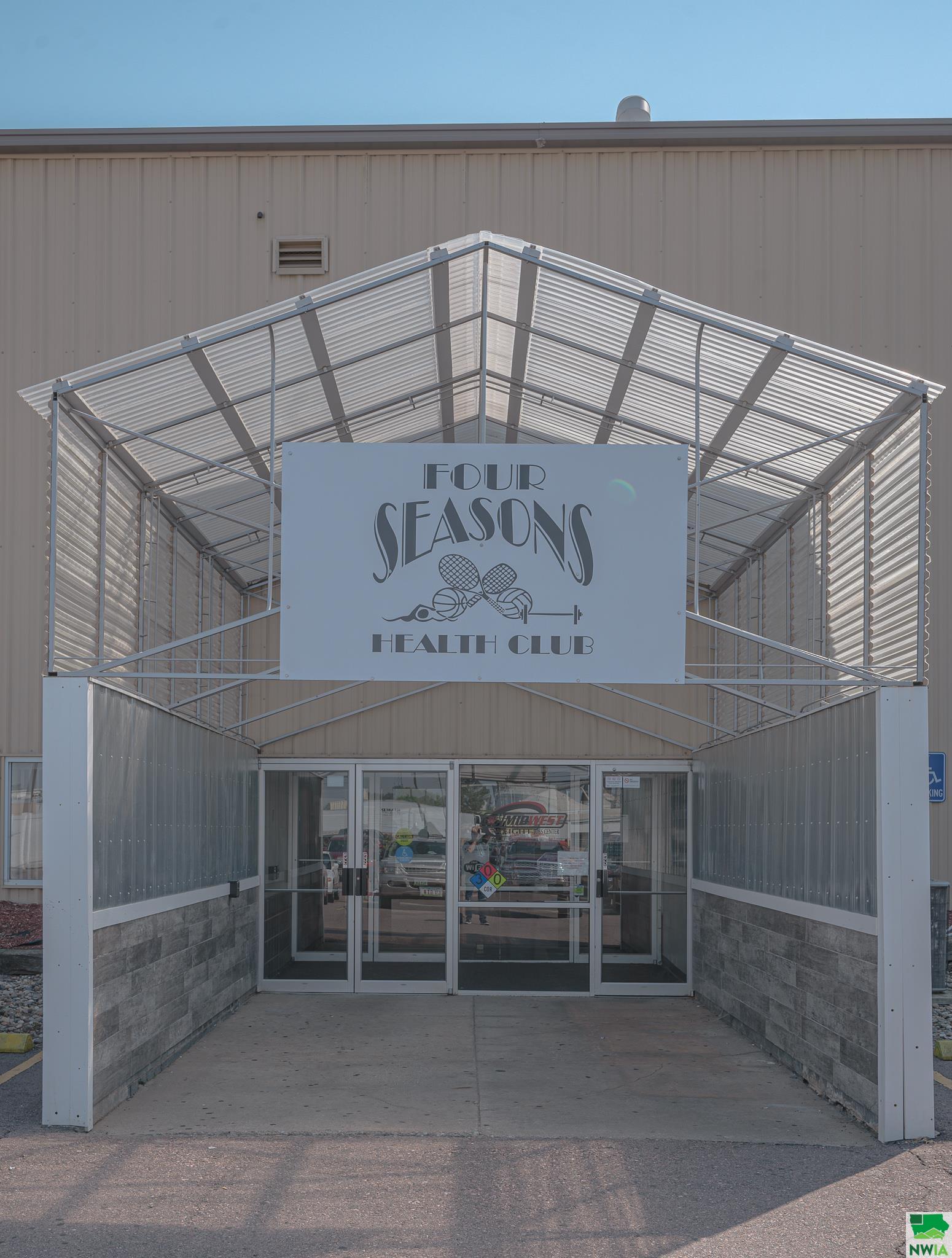 1600 7th Street, Sioux City, IA 51101 