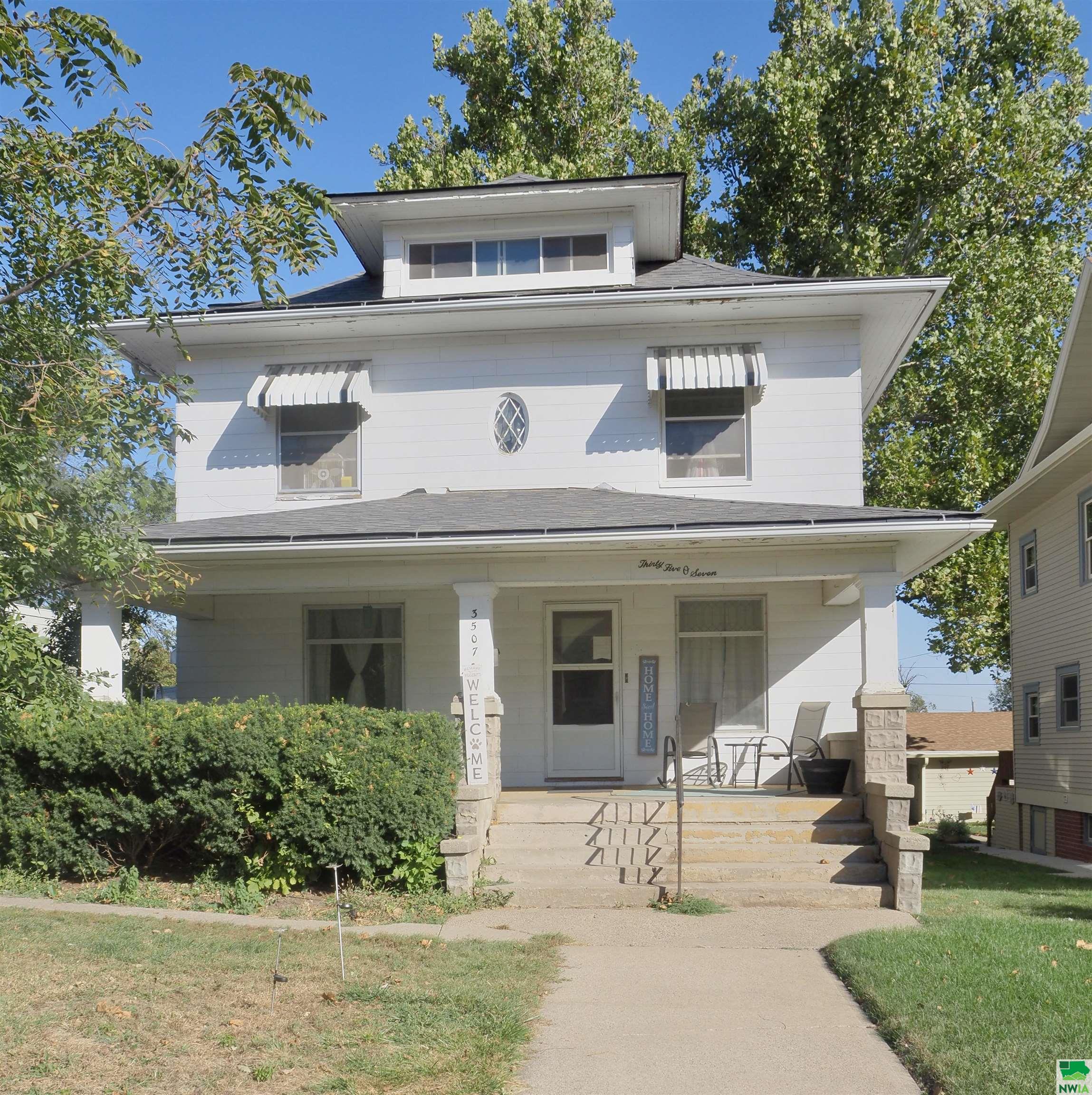 3507 Stone Ave, Sioux City, IA 51106 