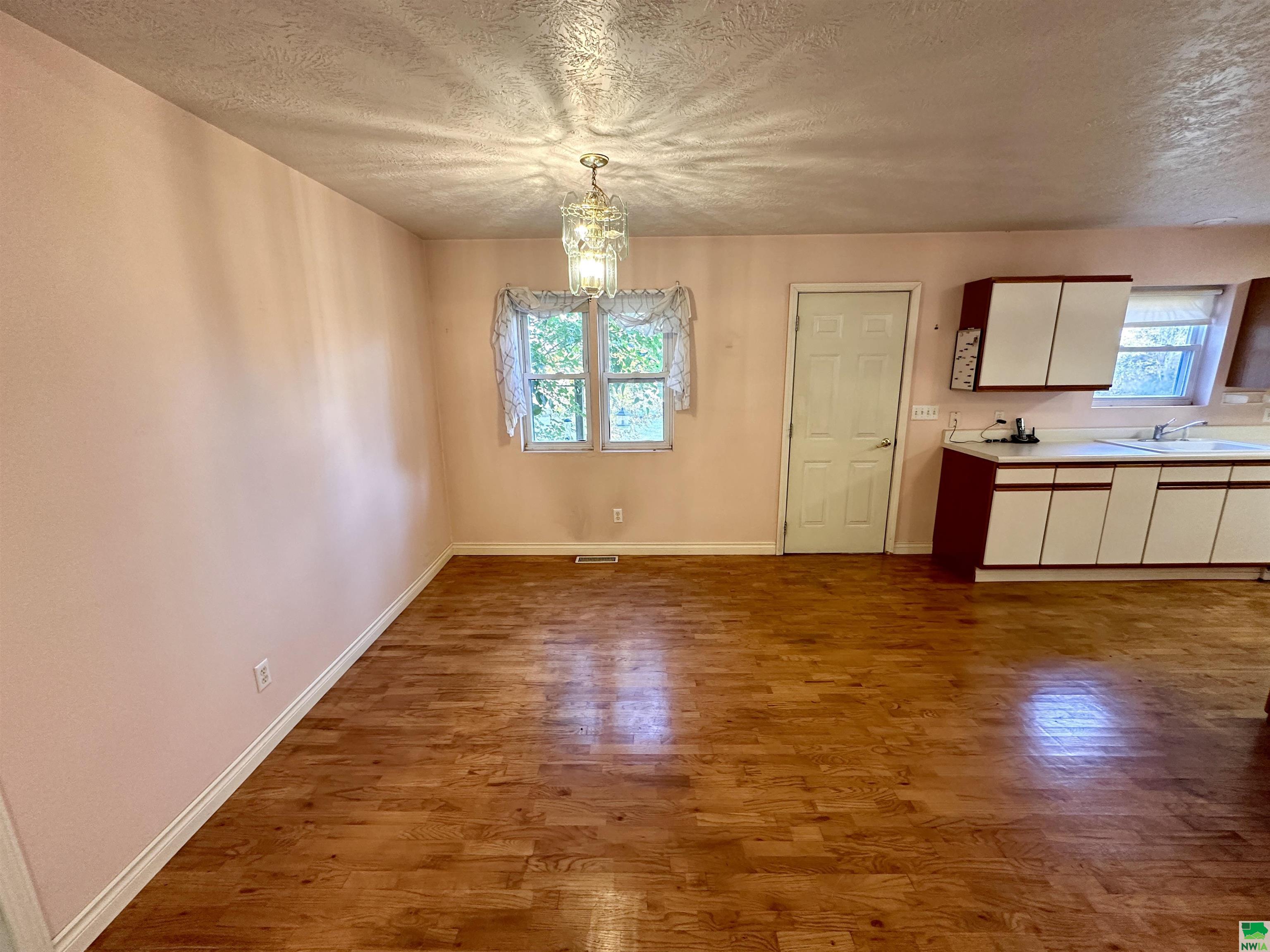 MLS #826541