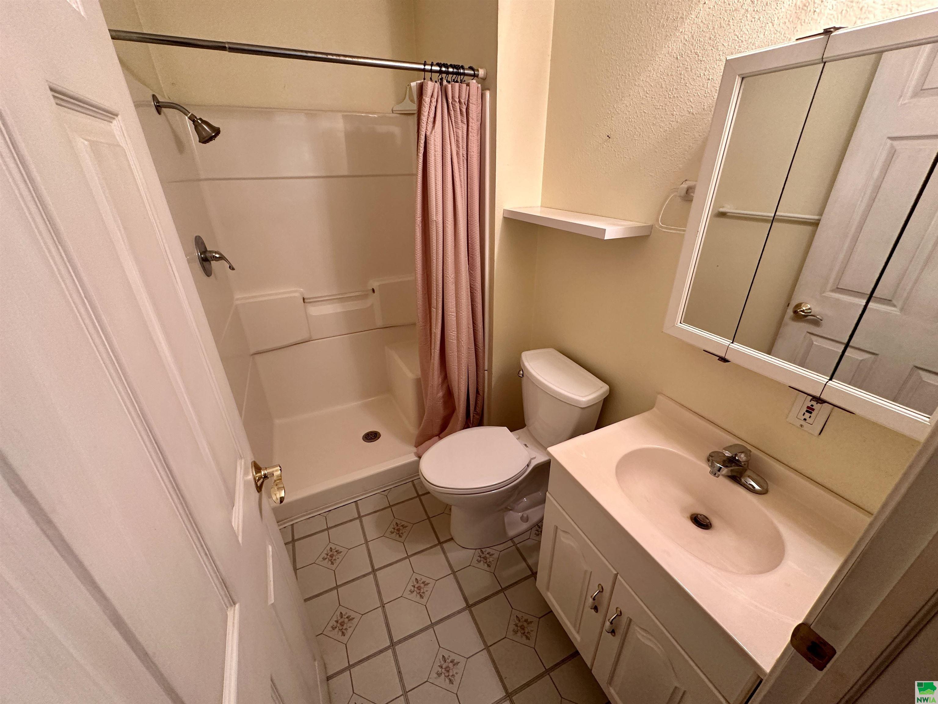 MLS #826541