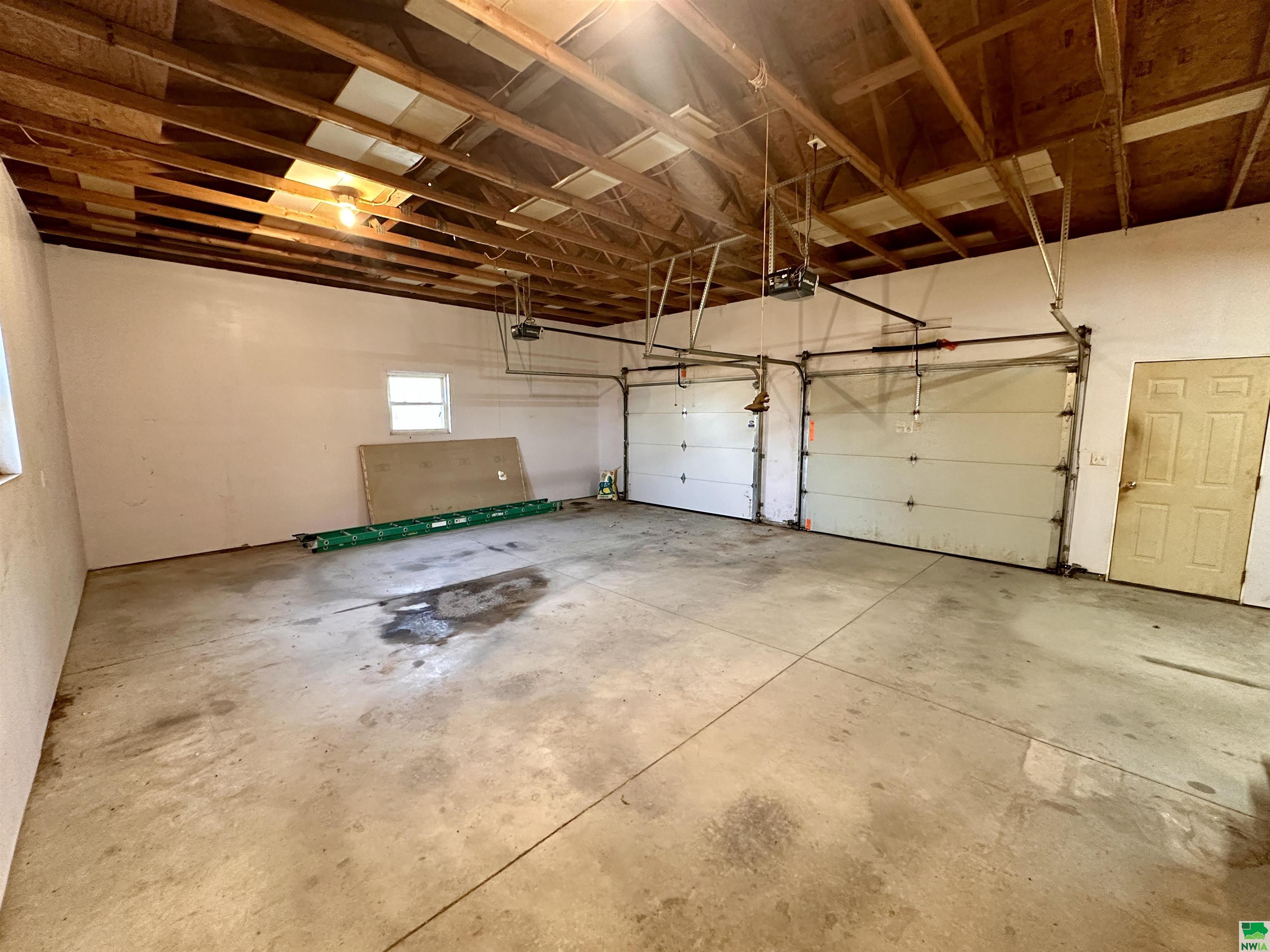 MLS #826541