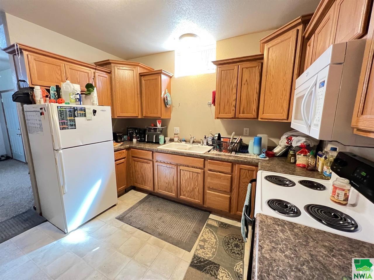 MLS #826549