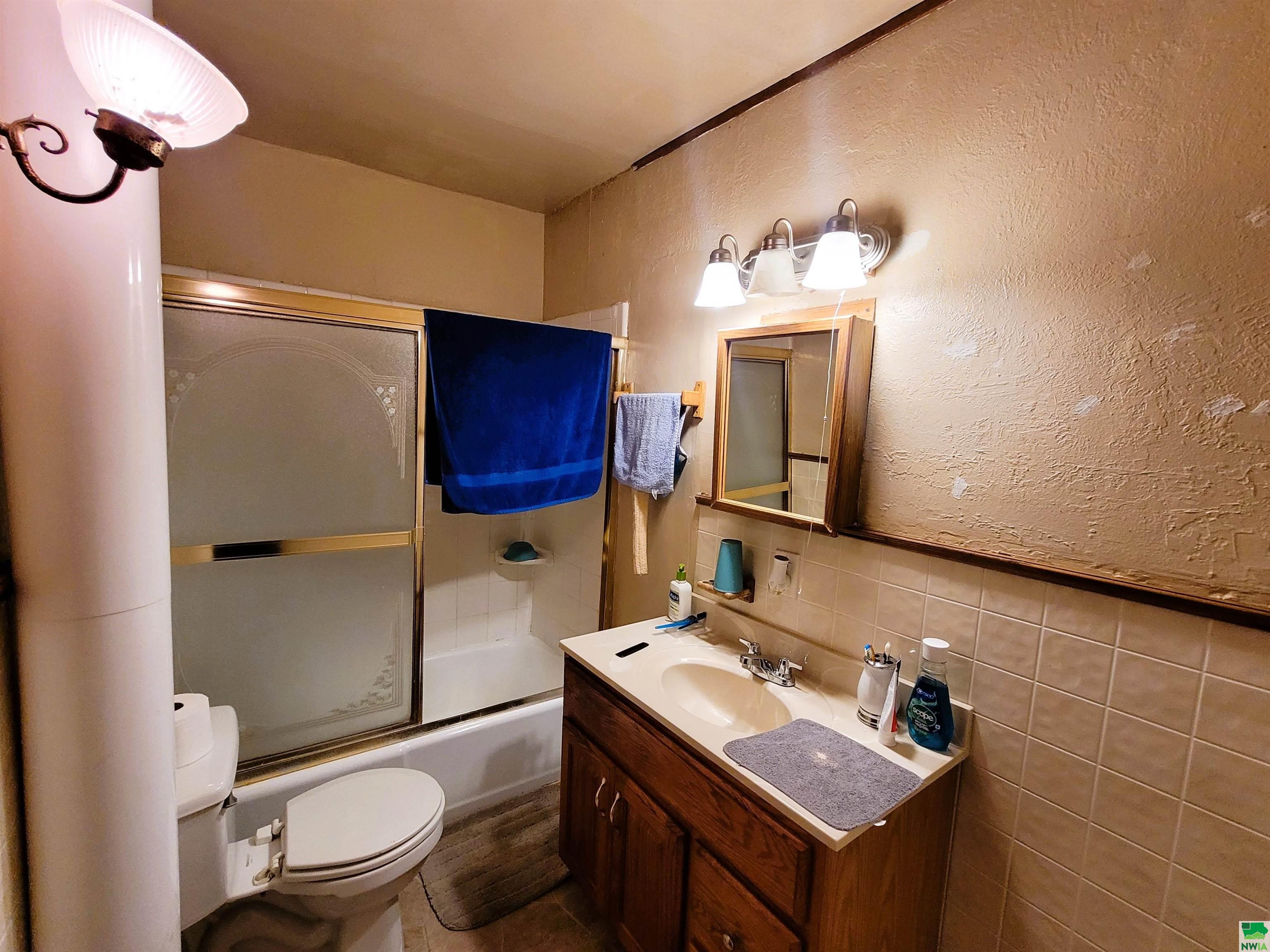 MLS #826551