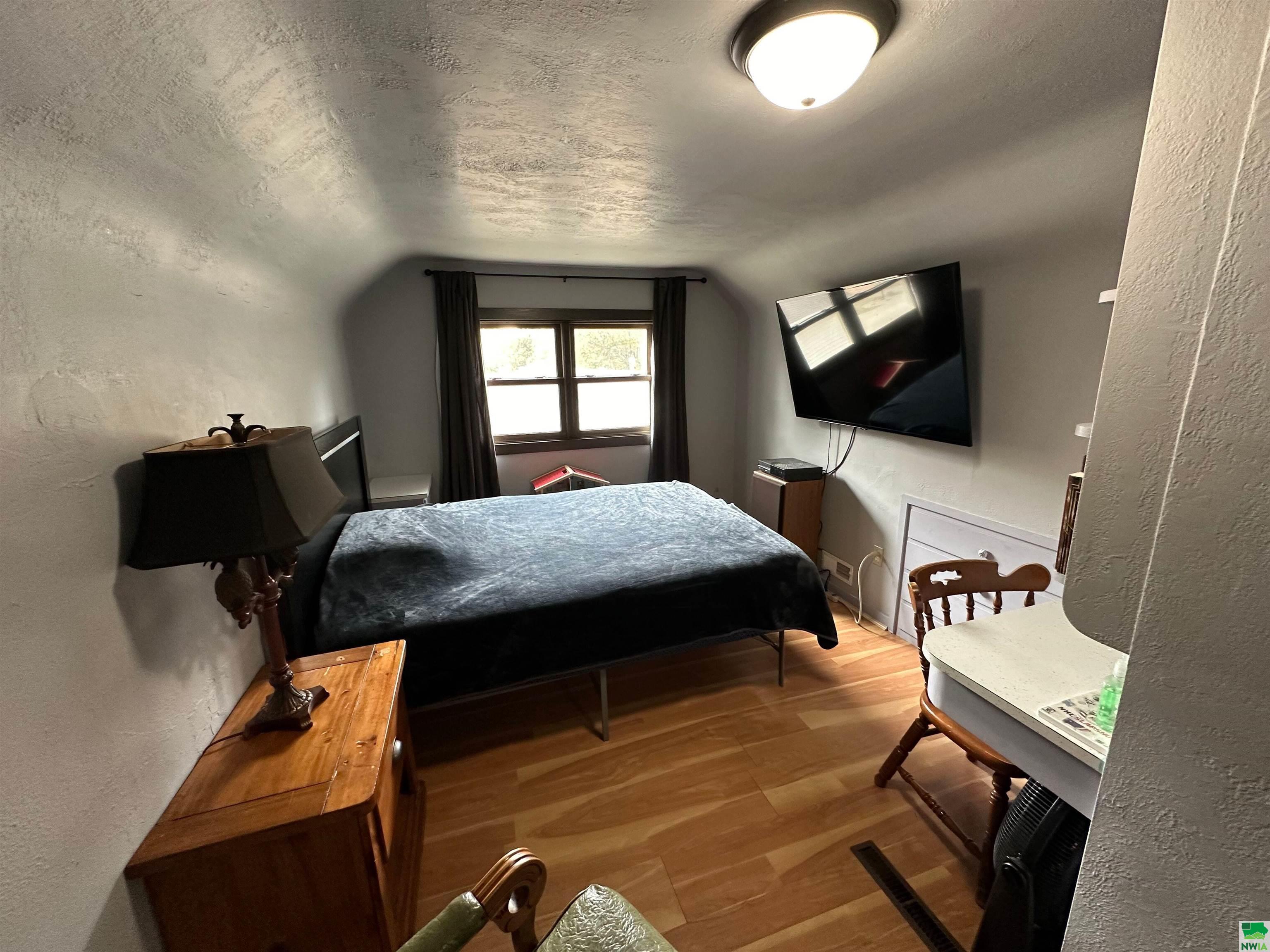 MLS #826561