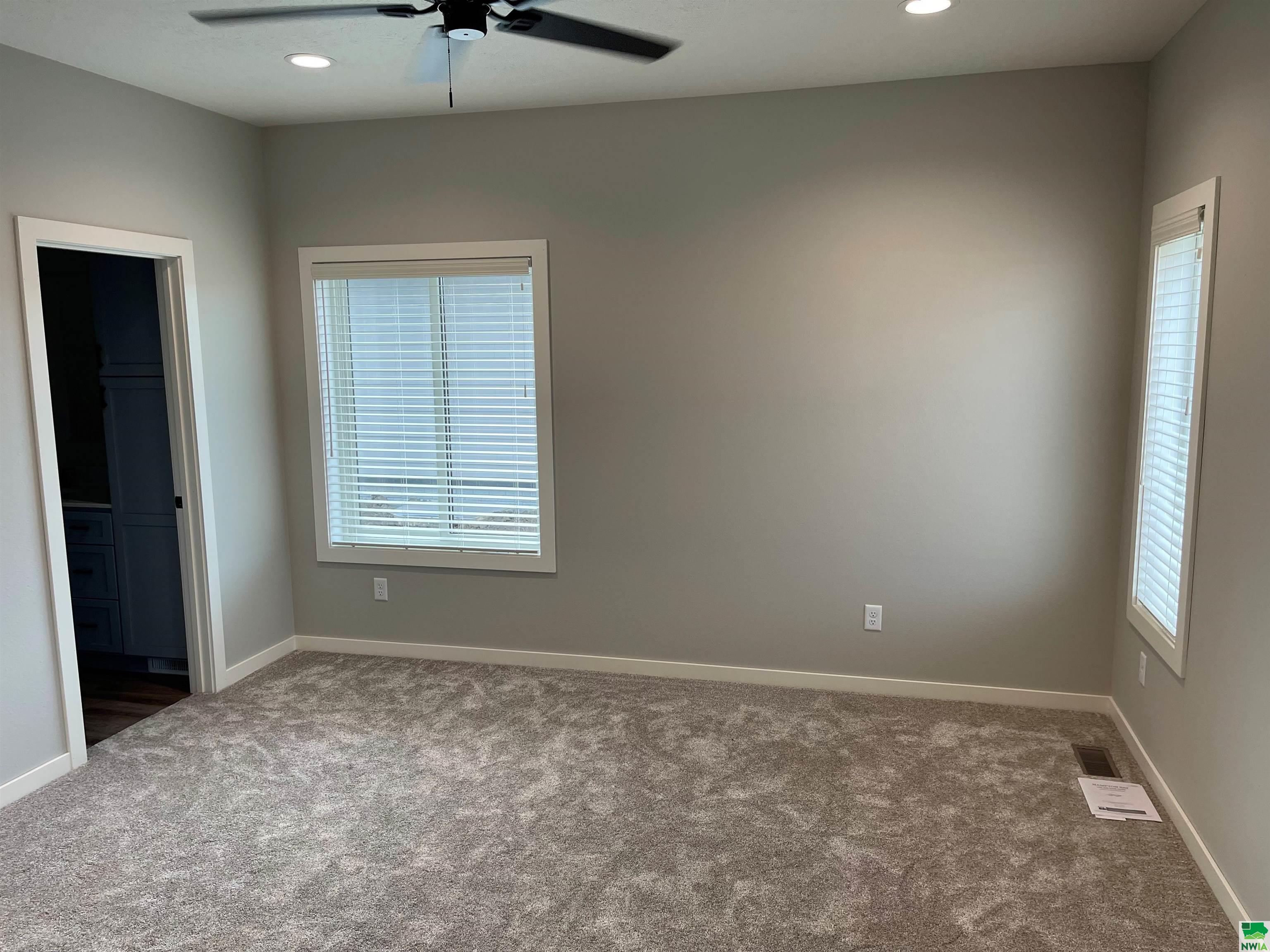 MLS #826565