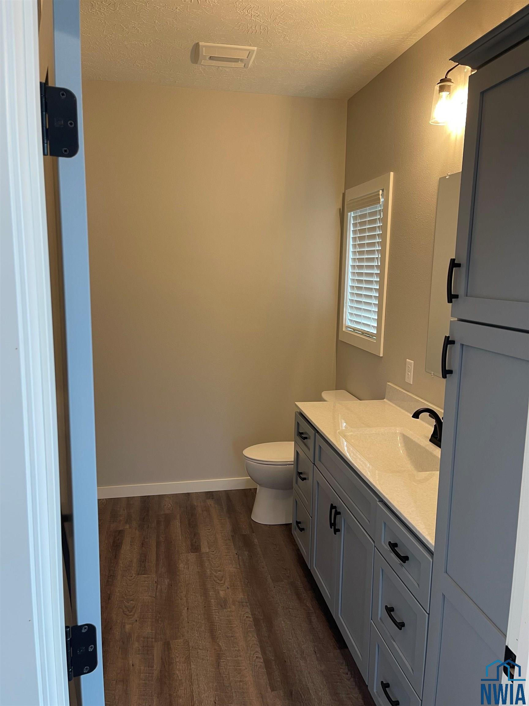 MLS #826565