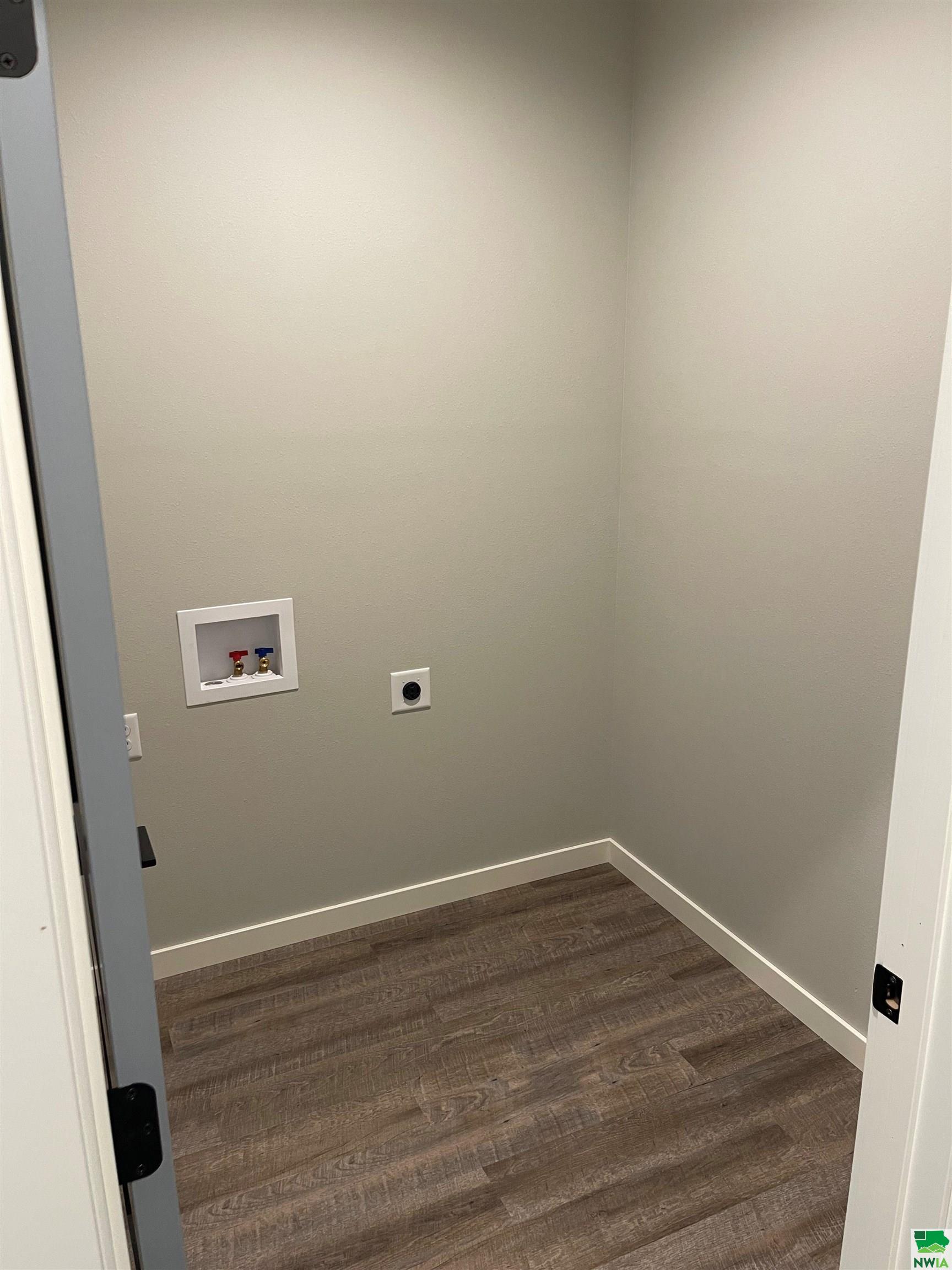 MLS #826565