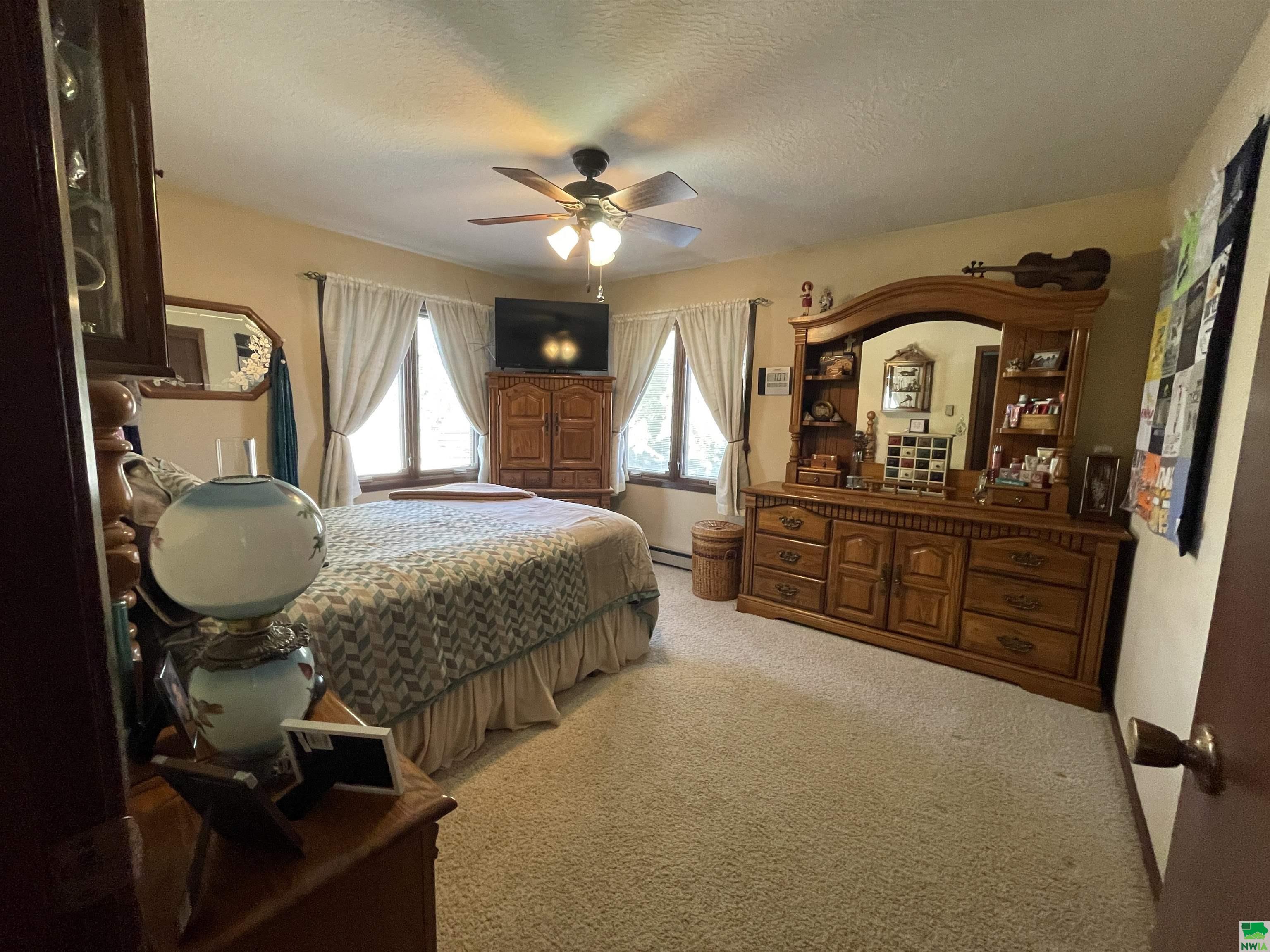 MLS #826595