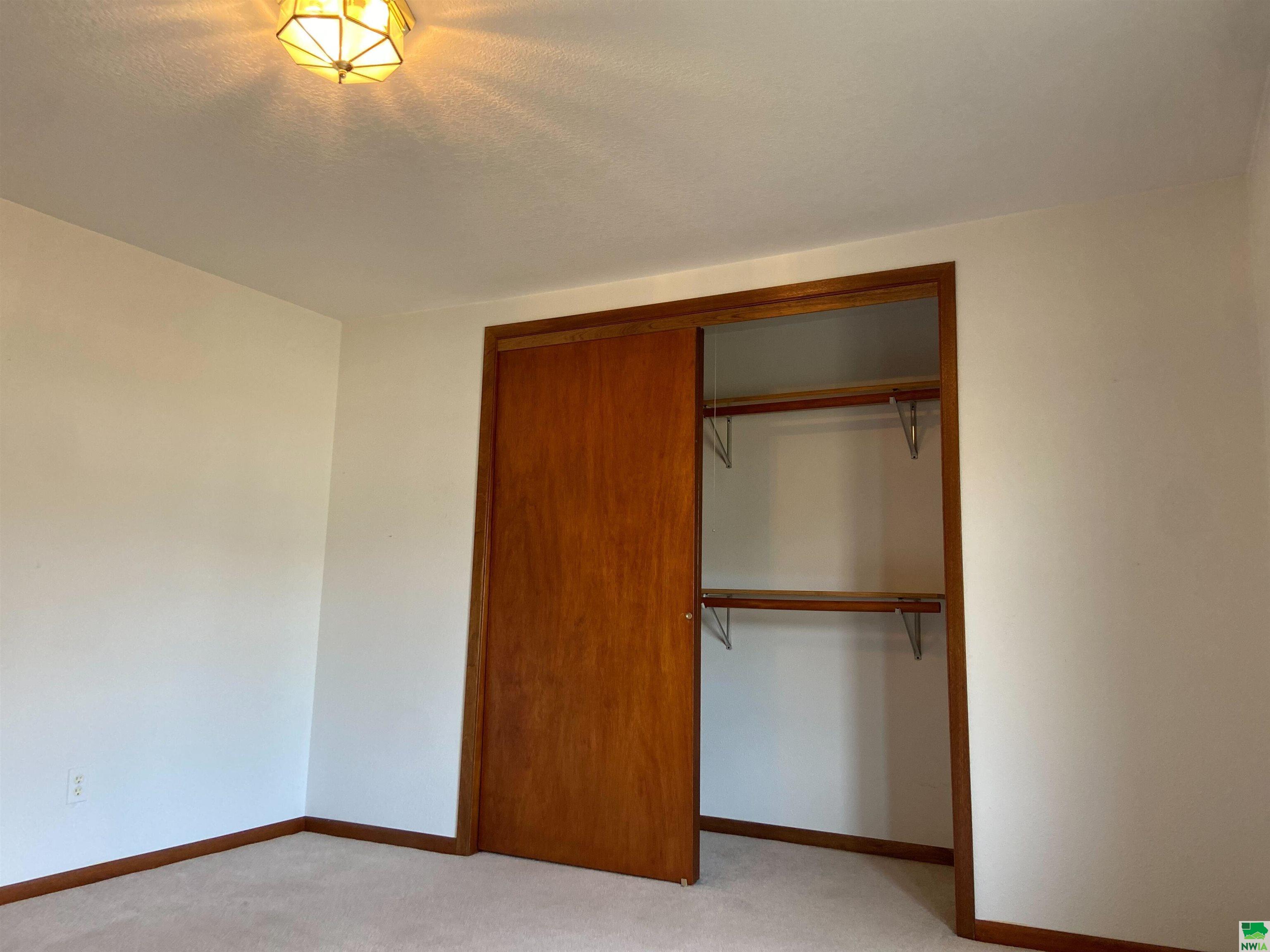MLS #826618