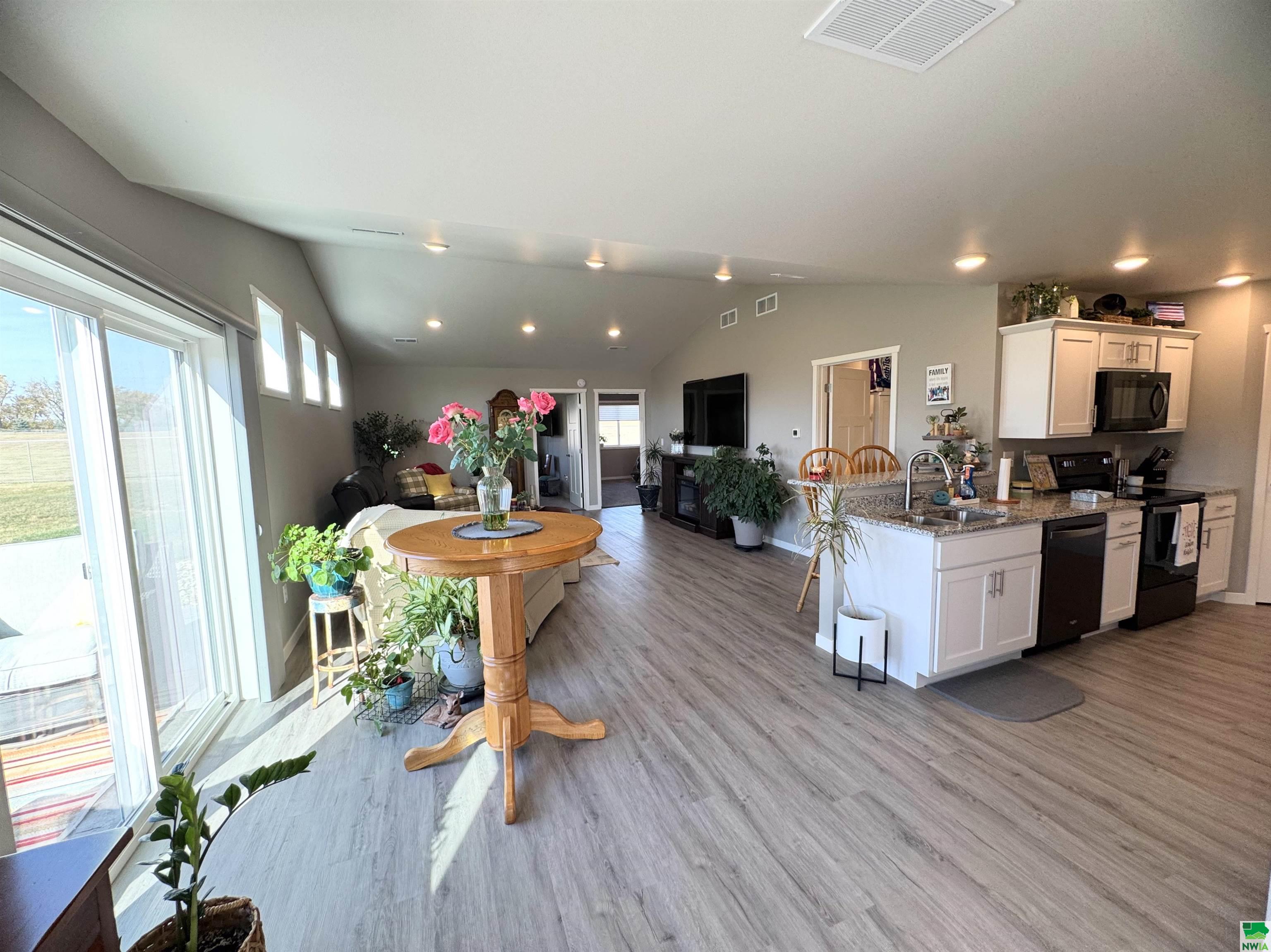 MLS #826635