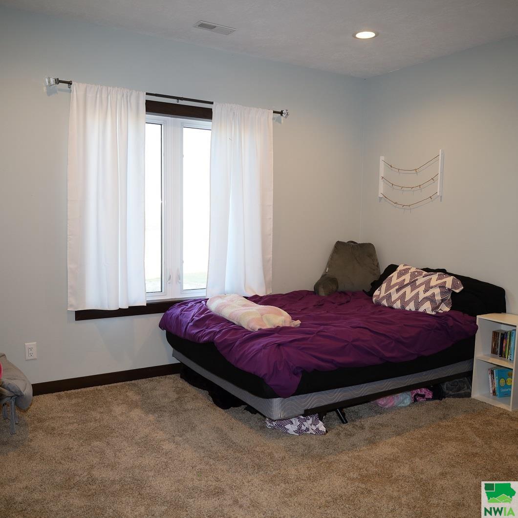 MLS #826644