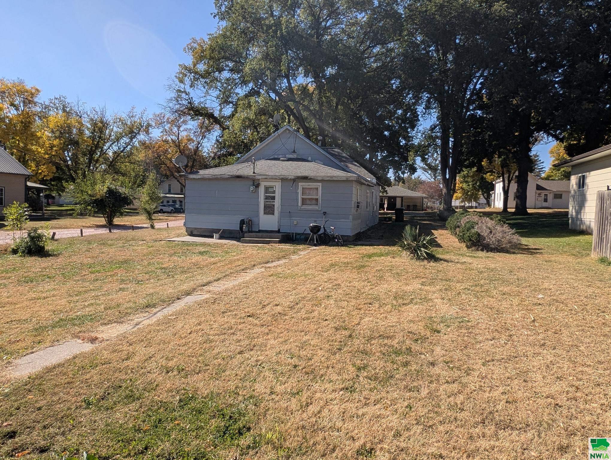 MLS #826674