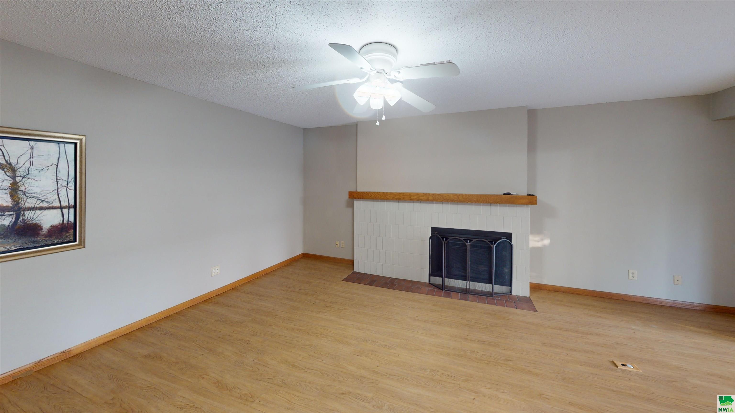 MLS #826710