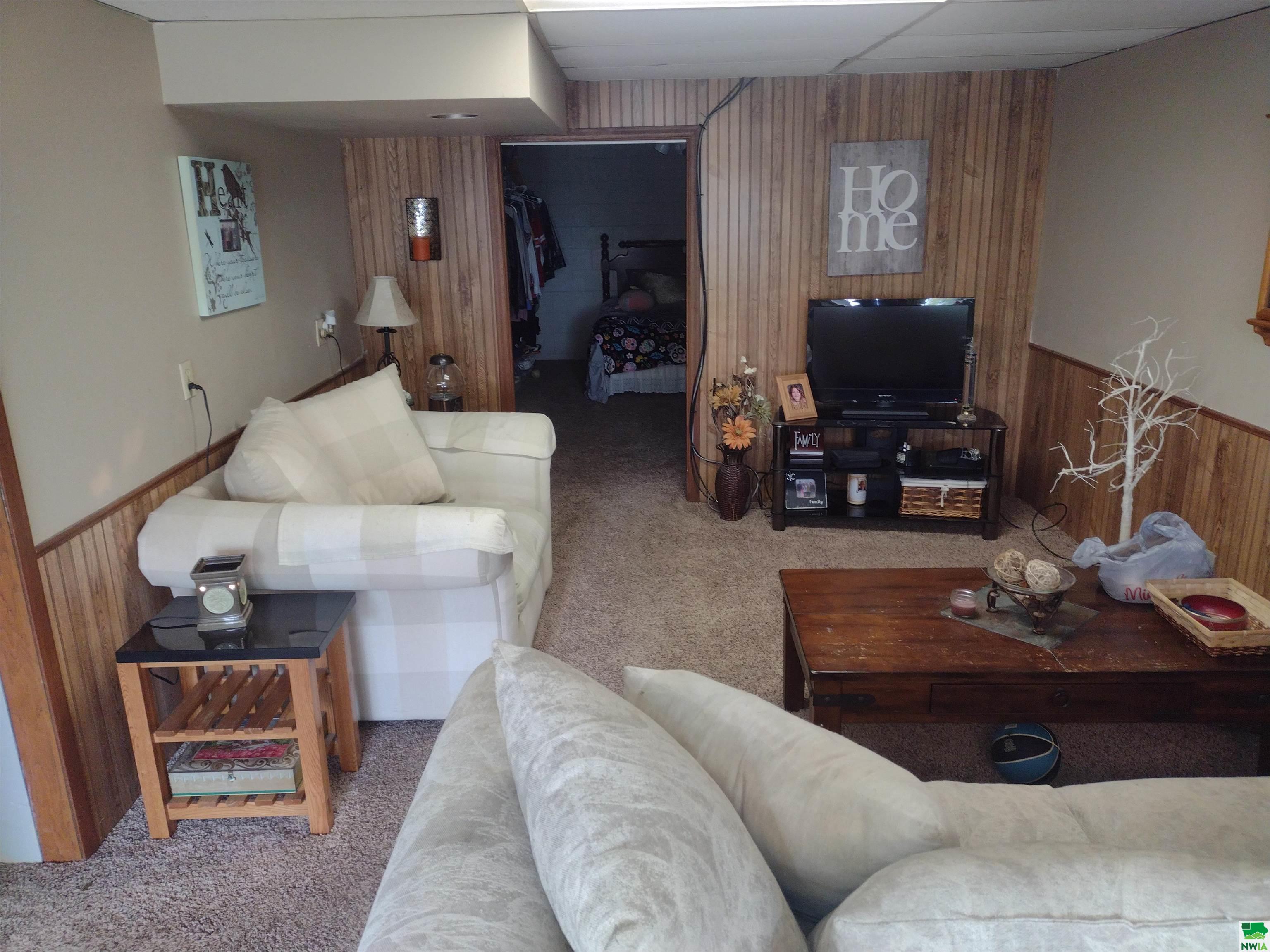 MLS #826718