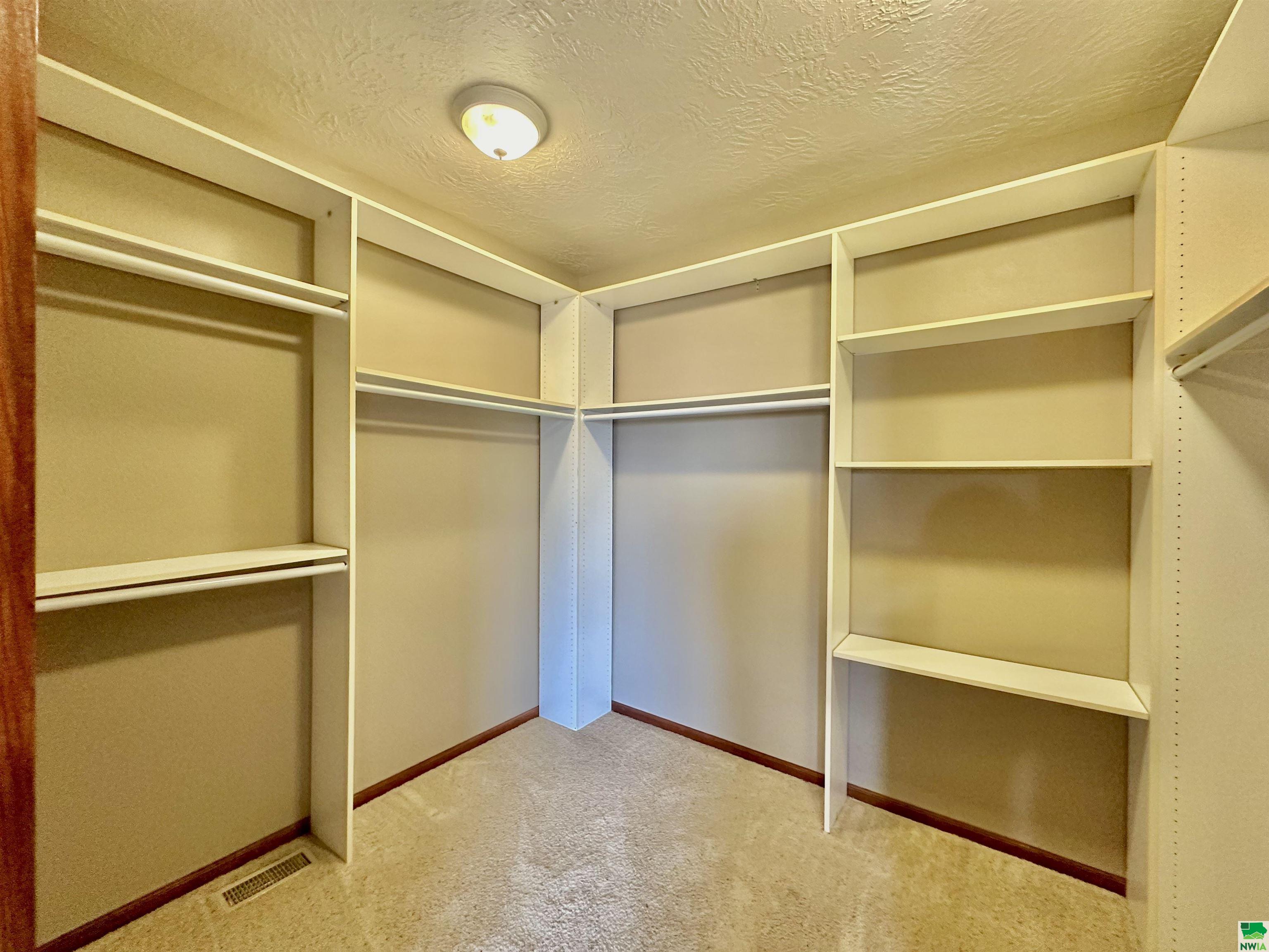 MLS #826744