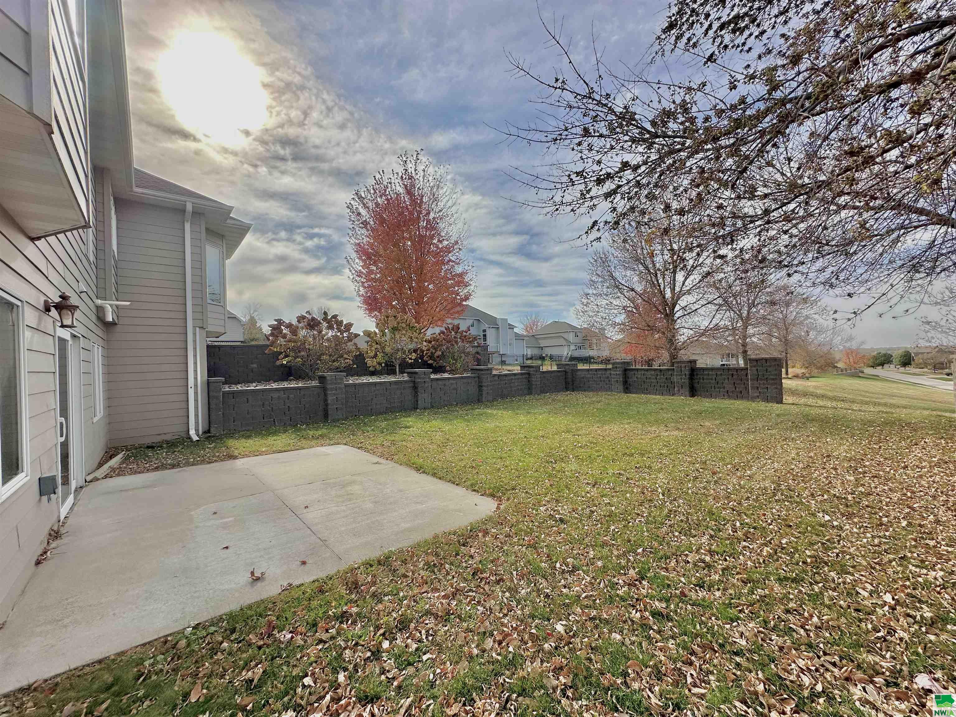 MLS #826744